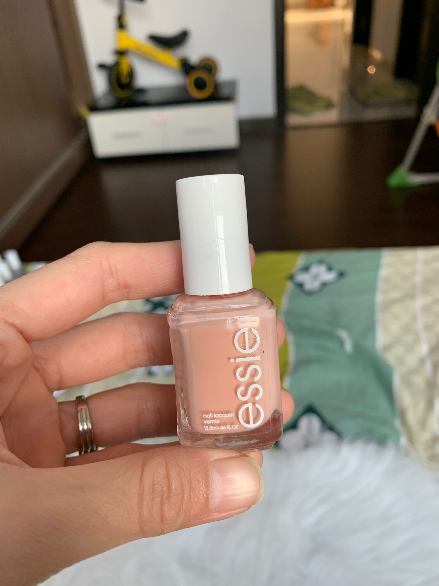 (Mua 2 tặng 1) Sơn Essie dòng nail lacquer vernis - USA