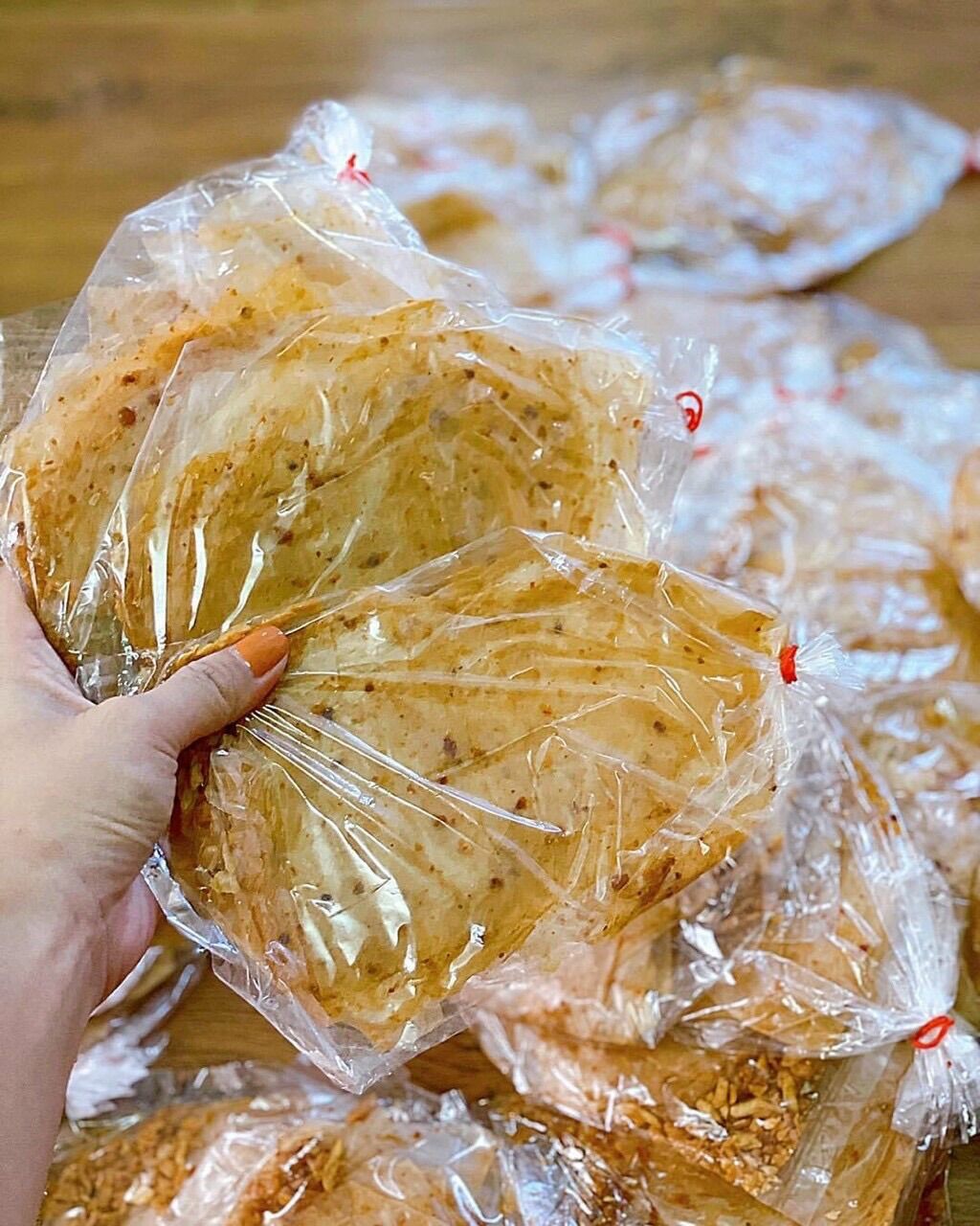 Bánh tráng muối tỏi xì ke loại 1 loại 50gr