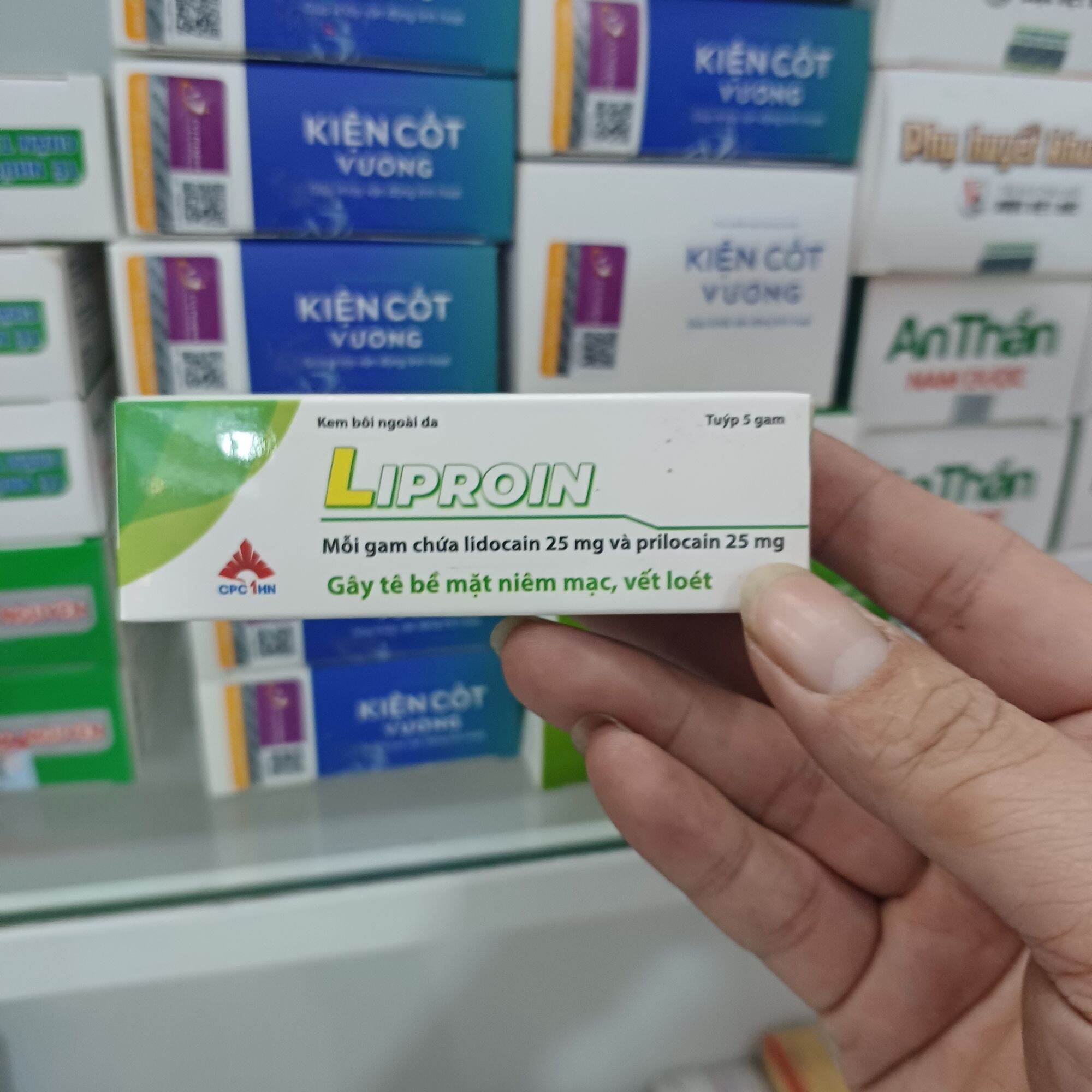 Kem bôi ngoài da liproin 5g