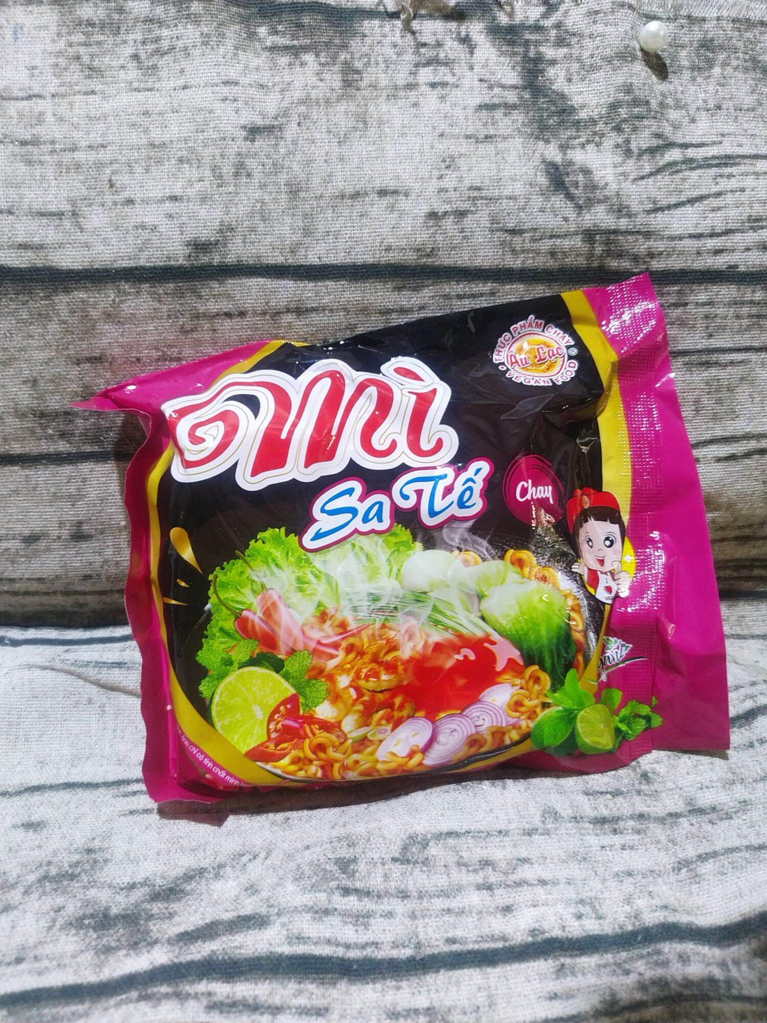 MÌ SA TẾ CHAY ÂU LẠC VEGAN