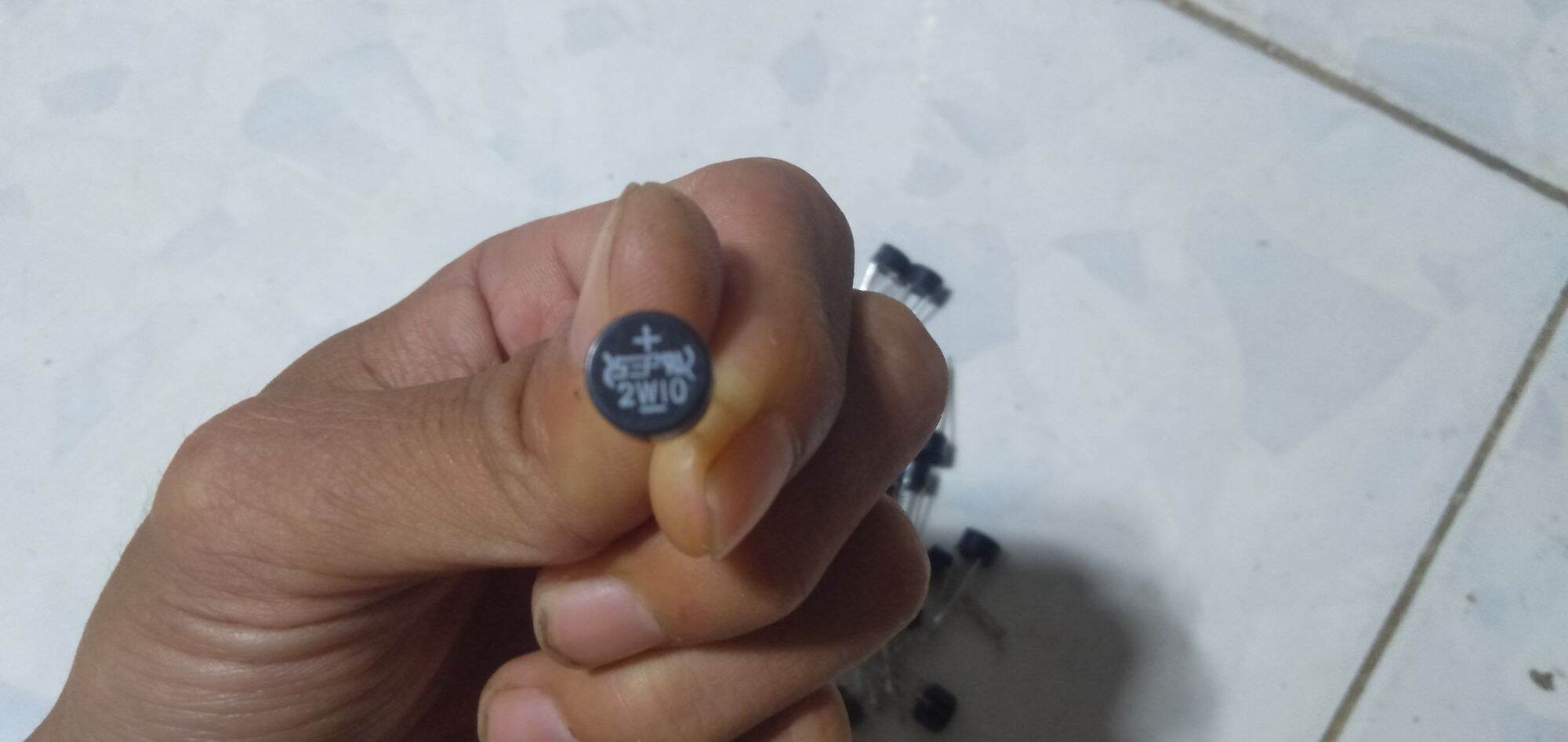 Diode cầu 2A 1000V 2W10 Tròn hàng mới