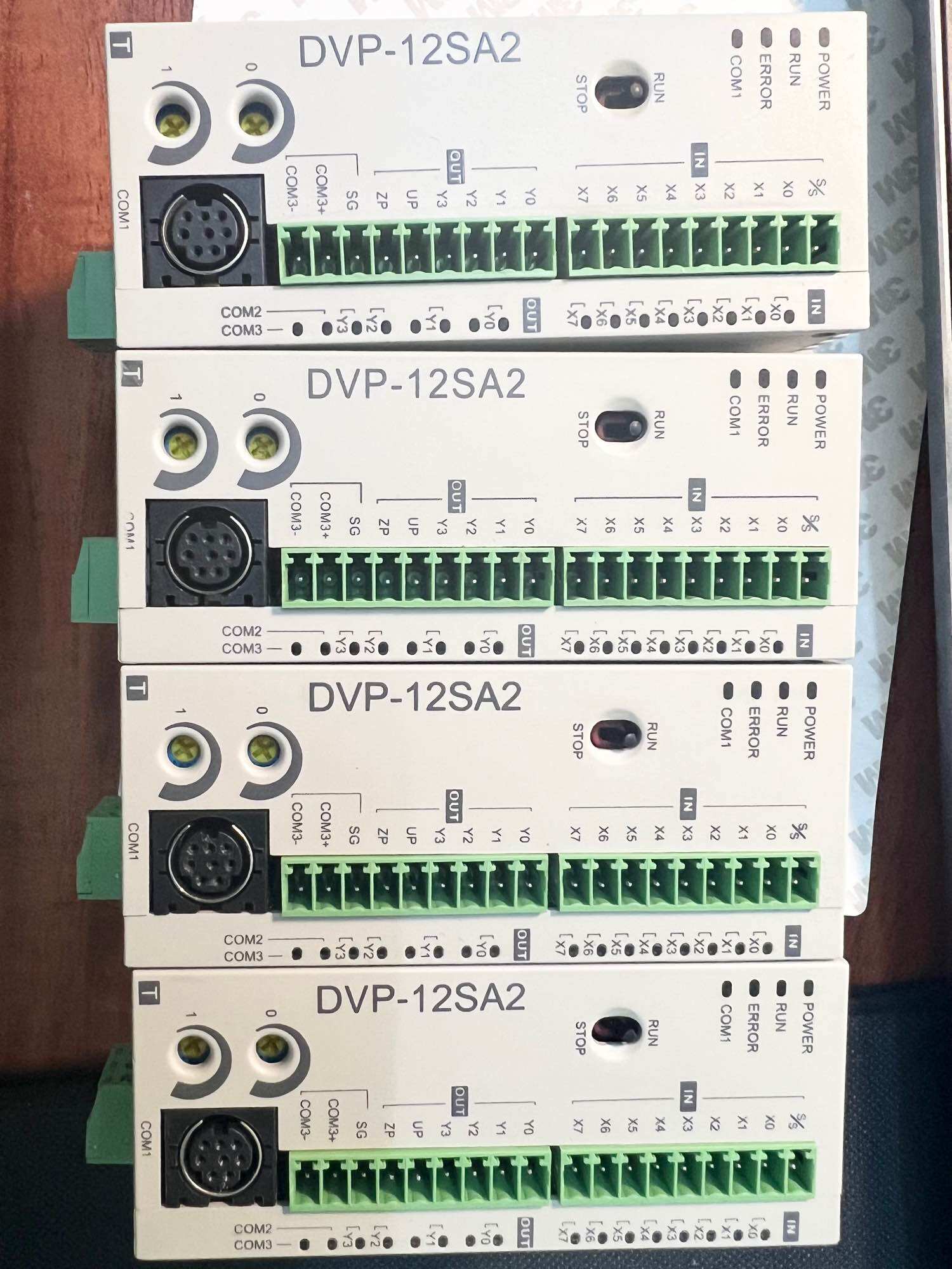 Điện công nghiệp plc delta dvp12sa211t