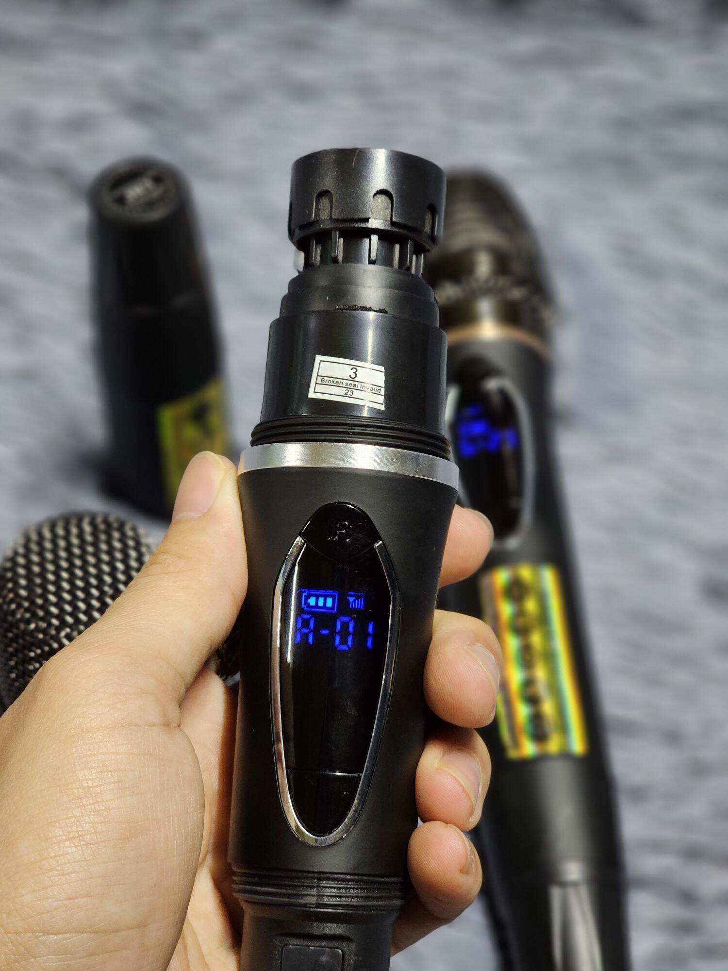 Micro không dây UHF cho loa kéo
