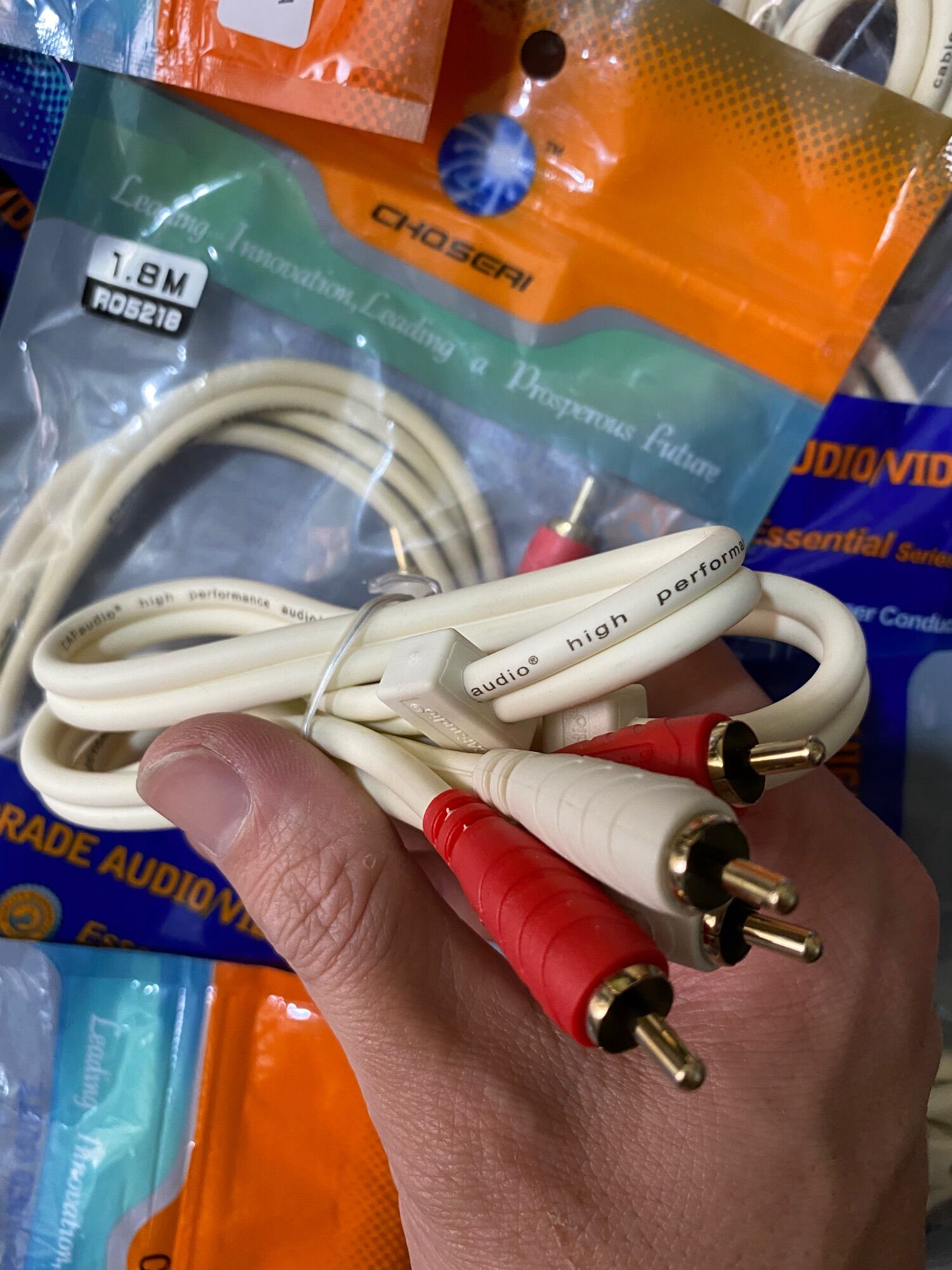 Dây tín hiệu AV(hoa sen) Choseal  audio 4 đầu 0.8m