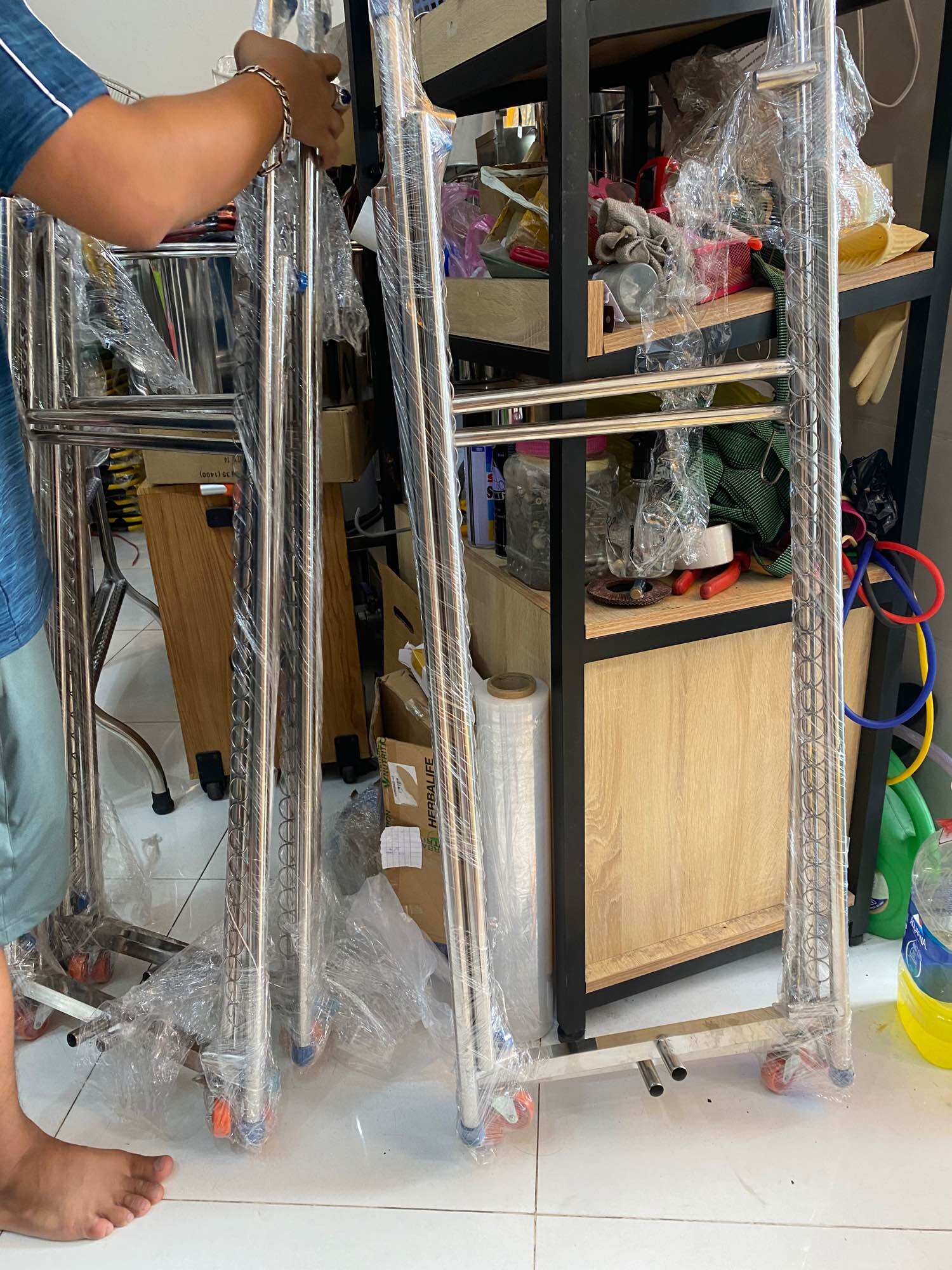 Giàn Sào Phơi Đồ Inox Đôi Chân Vuông Siêu Bền