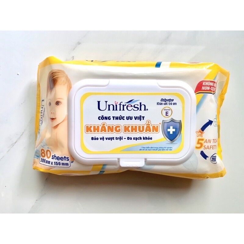 Khăn ướt Unifresh Baby Vitamin E 80 miếng