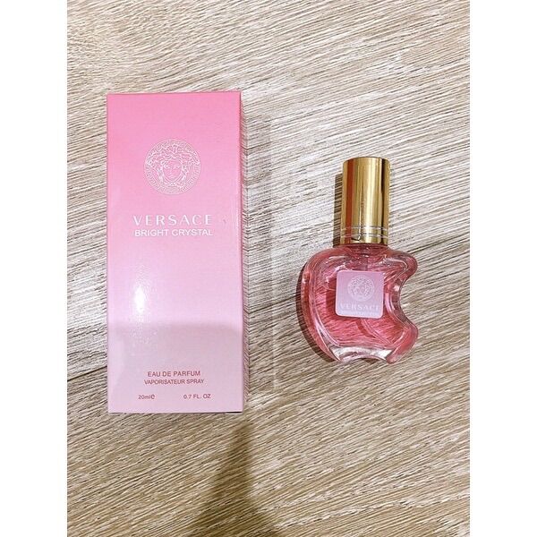 Nước hoa mini nữ versace hồng 20ml