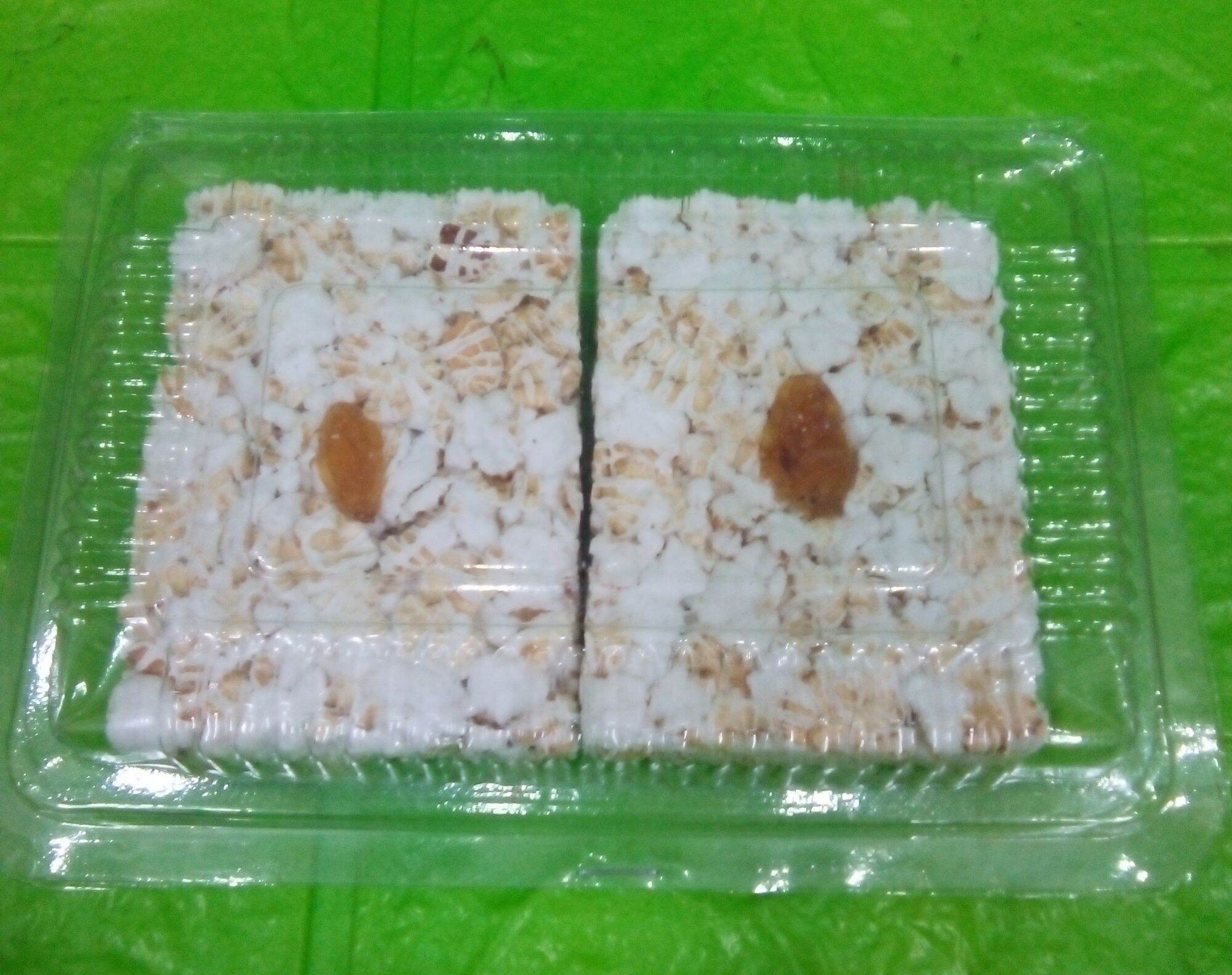 Bánh cốm sữa-nho vị sầu riêng