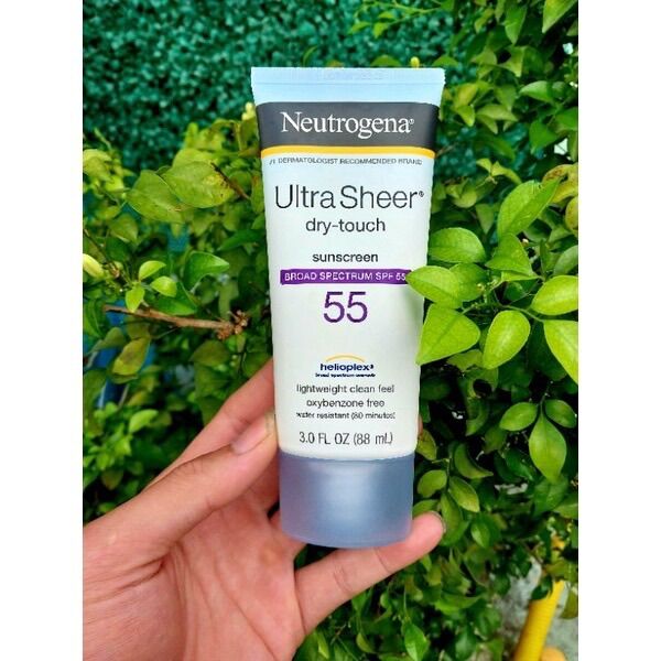 Kem chống nắng neutrogena ultra sheer spf70, spf55