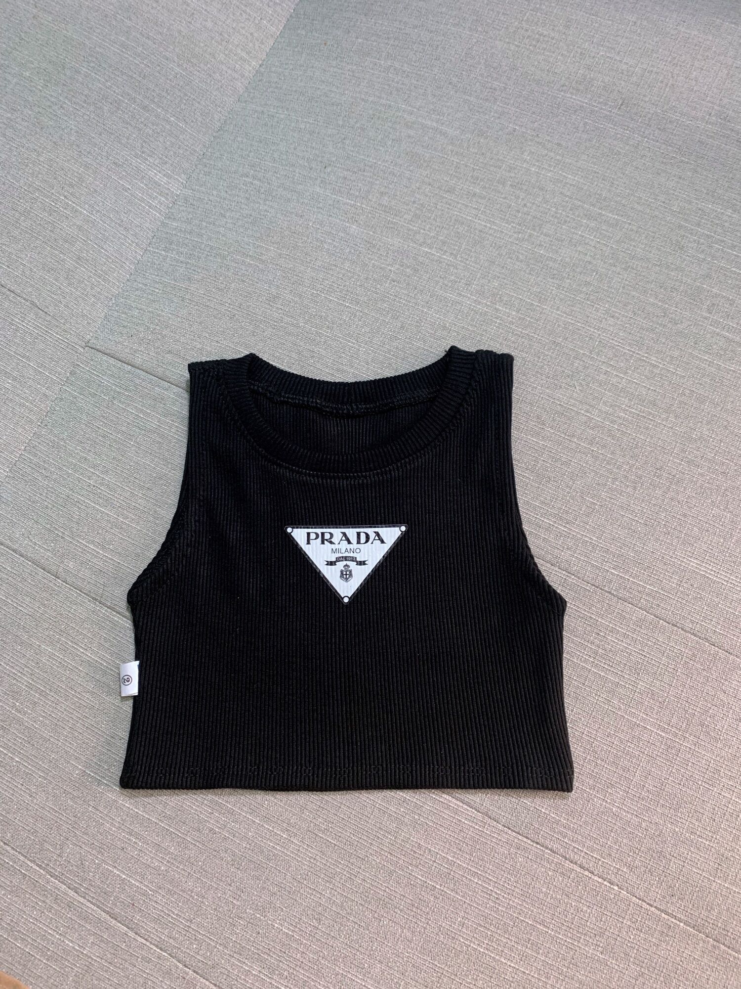 [ hàng có sẵn] áo croptop ba lỗ bé gái