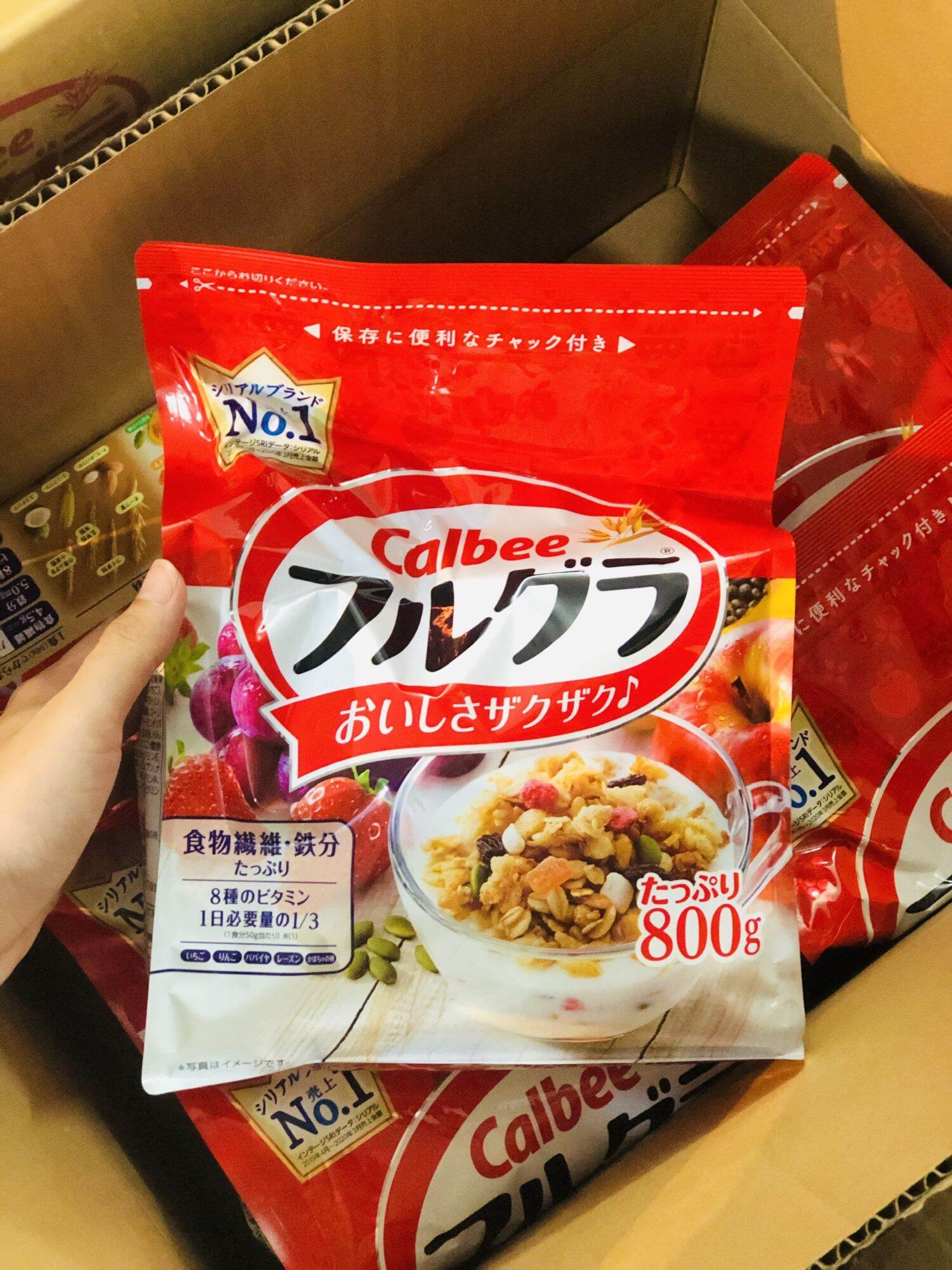 [HCM]Ngũ cốc Calbee đỏ ăn kiêng 750g mẫu mới