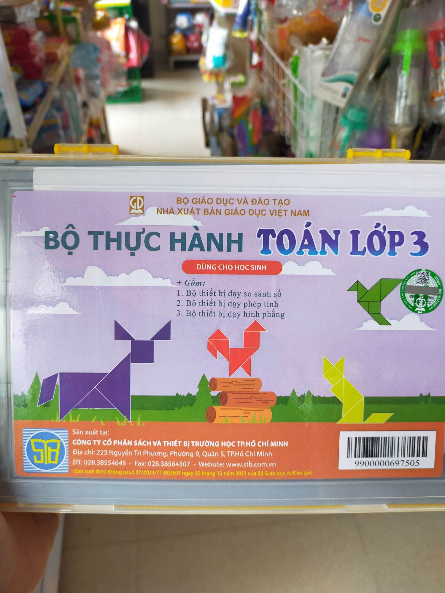1Hộp     Thực    Hành   Toán   Lớp    3 ( Không  Có  Hộp  Hình  Khối )
