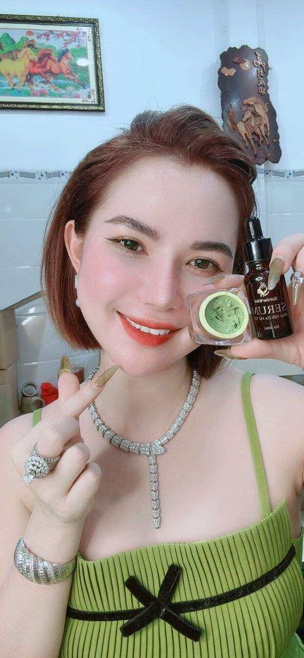 COMBO KEM TRÀ XANH MỤN SERUM BÍCH CAO WHITE