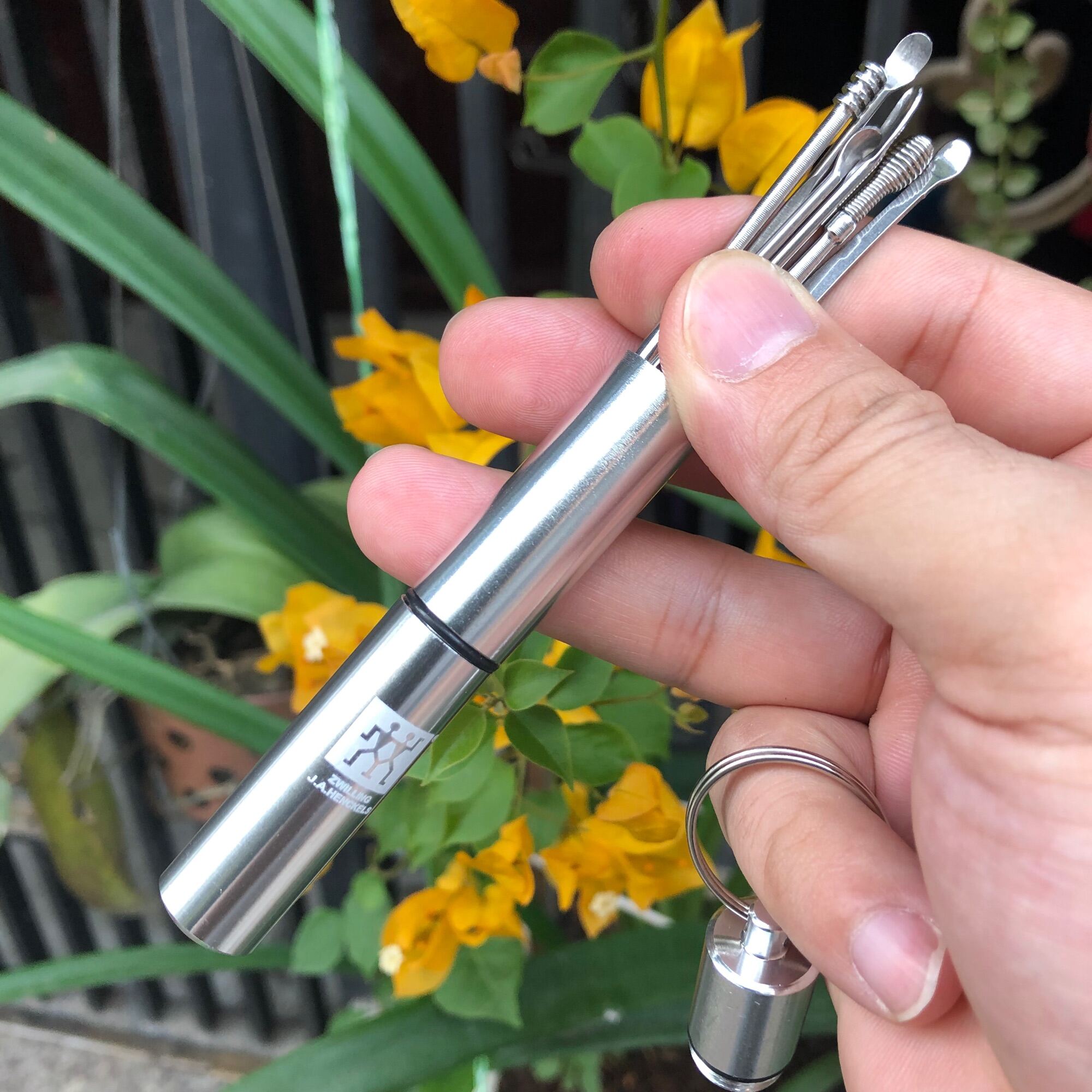 Bộ dụng cụ làm sạch ráy tai Đức, gồm 6 cây, không rỉ, treo móc khoá xe rất tiện lợi