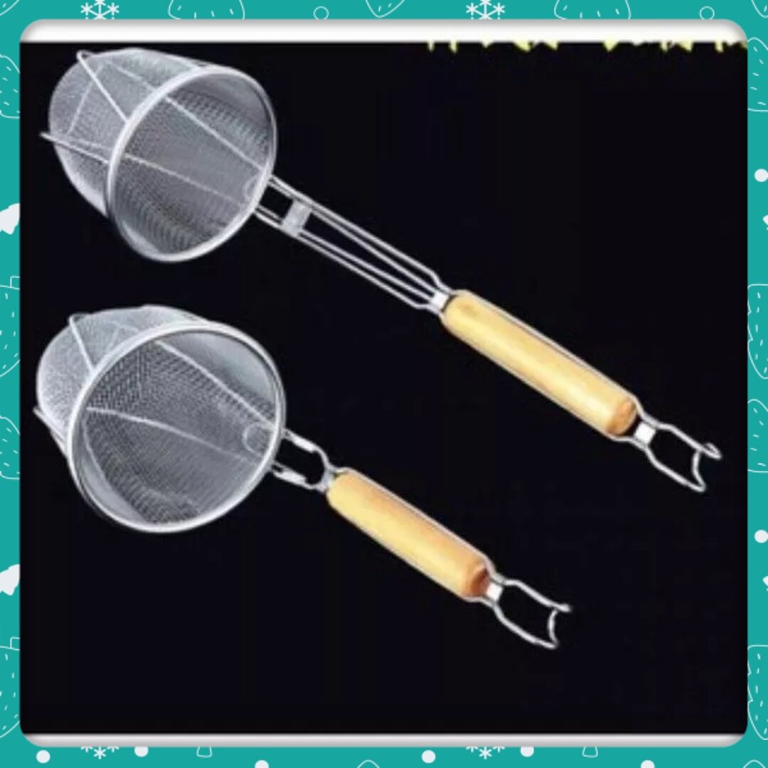 Dụng cụ trần bún, phở inox cán gỗ