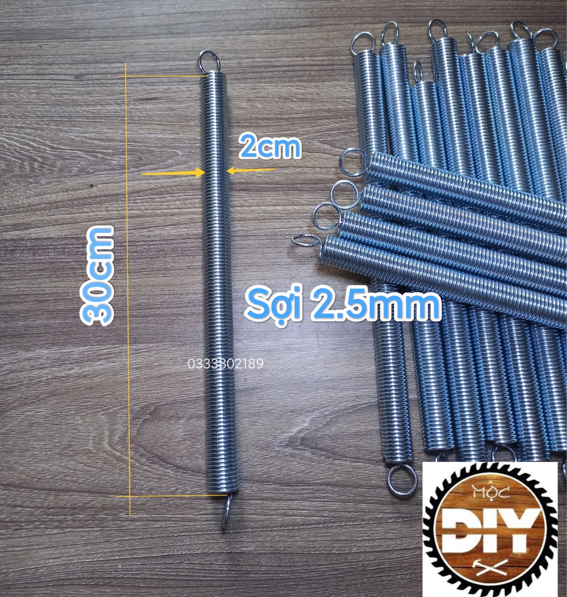 Lò xo kéo phi 20, dài 30cm ( có móc)