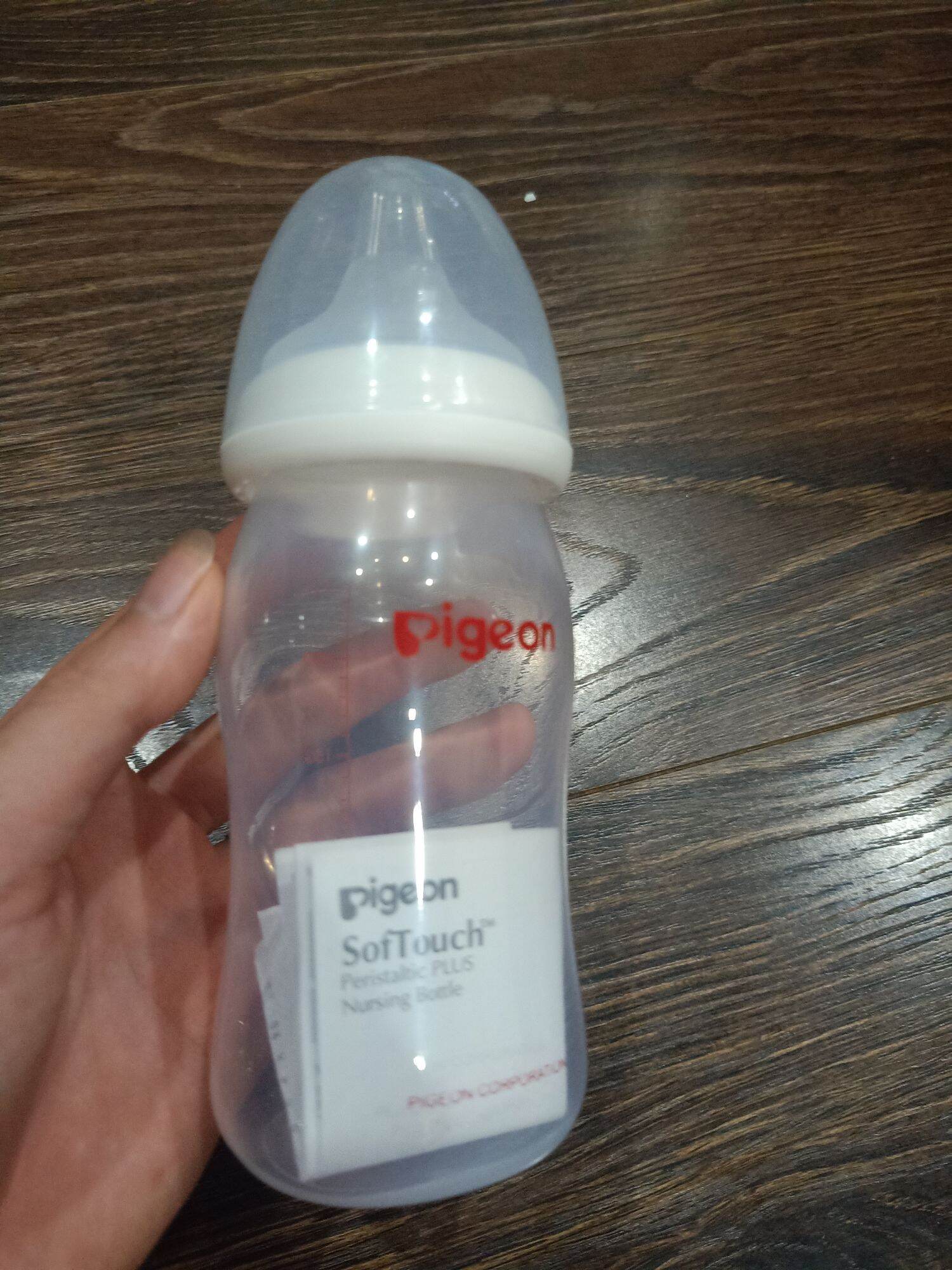 Bình sữa pigeon Softouch PPBottle 160ml/240ml cho bé