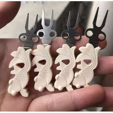 xiên chuối hoa quả cho chim mào