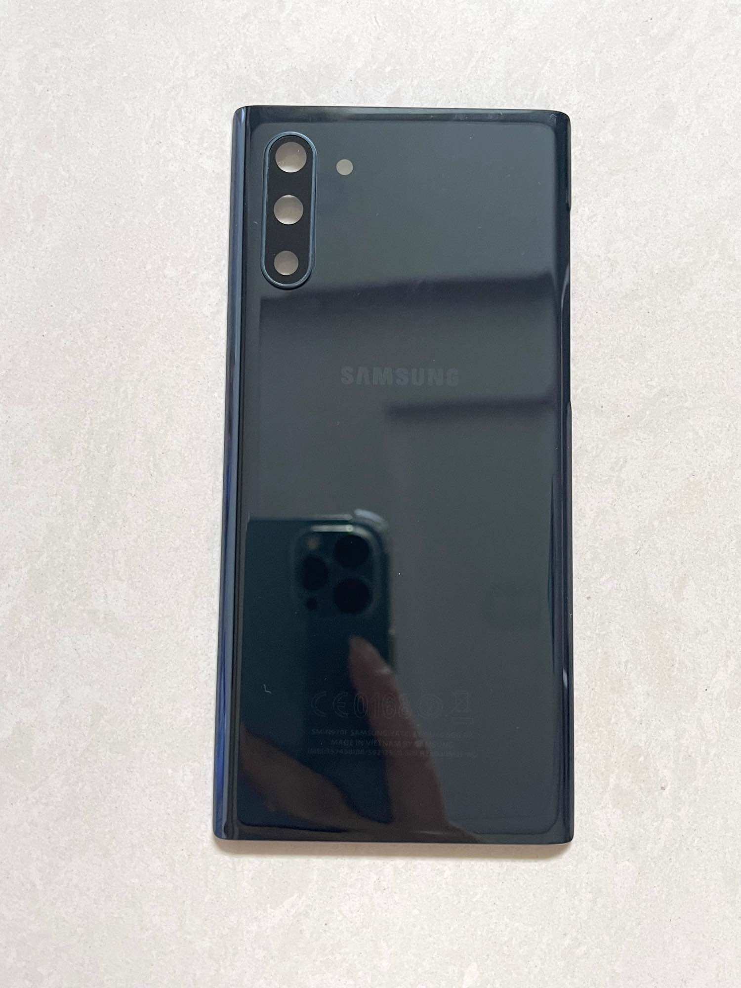 Nắp lưng Samsung Note 10 kèm kính camera