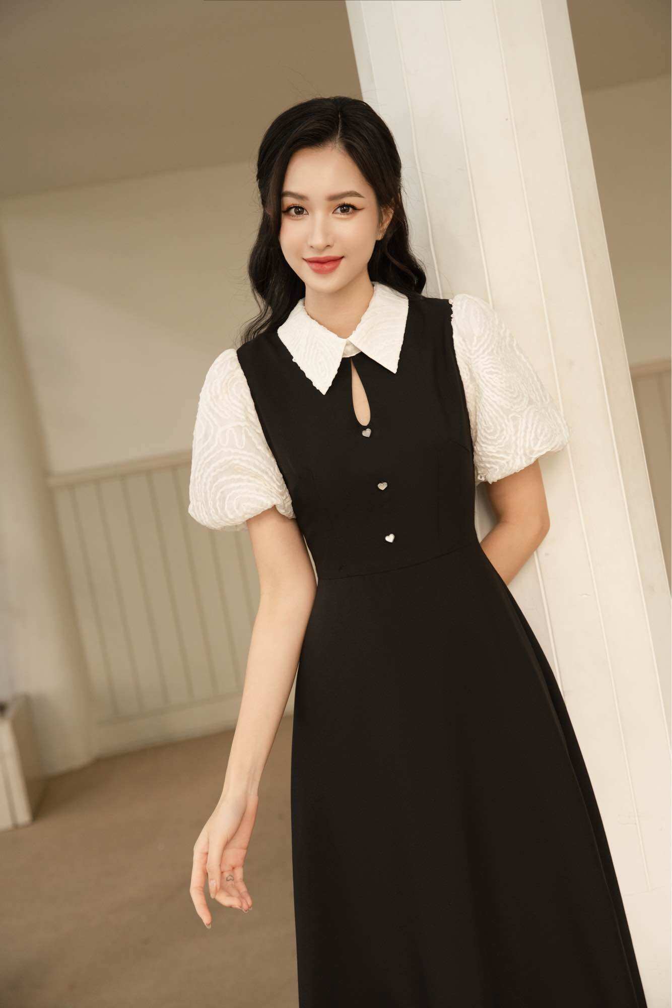 Váy dài phối tay cổ ren Linci dress