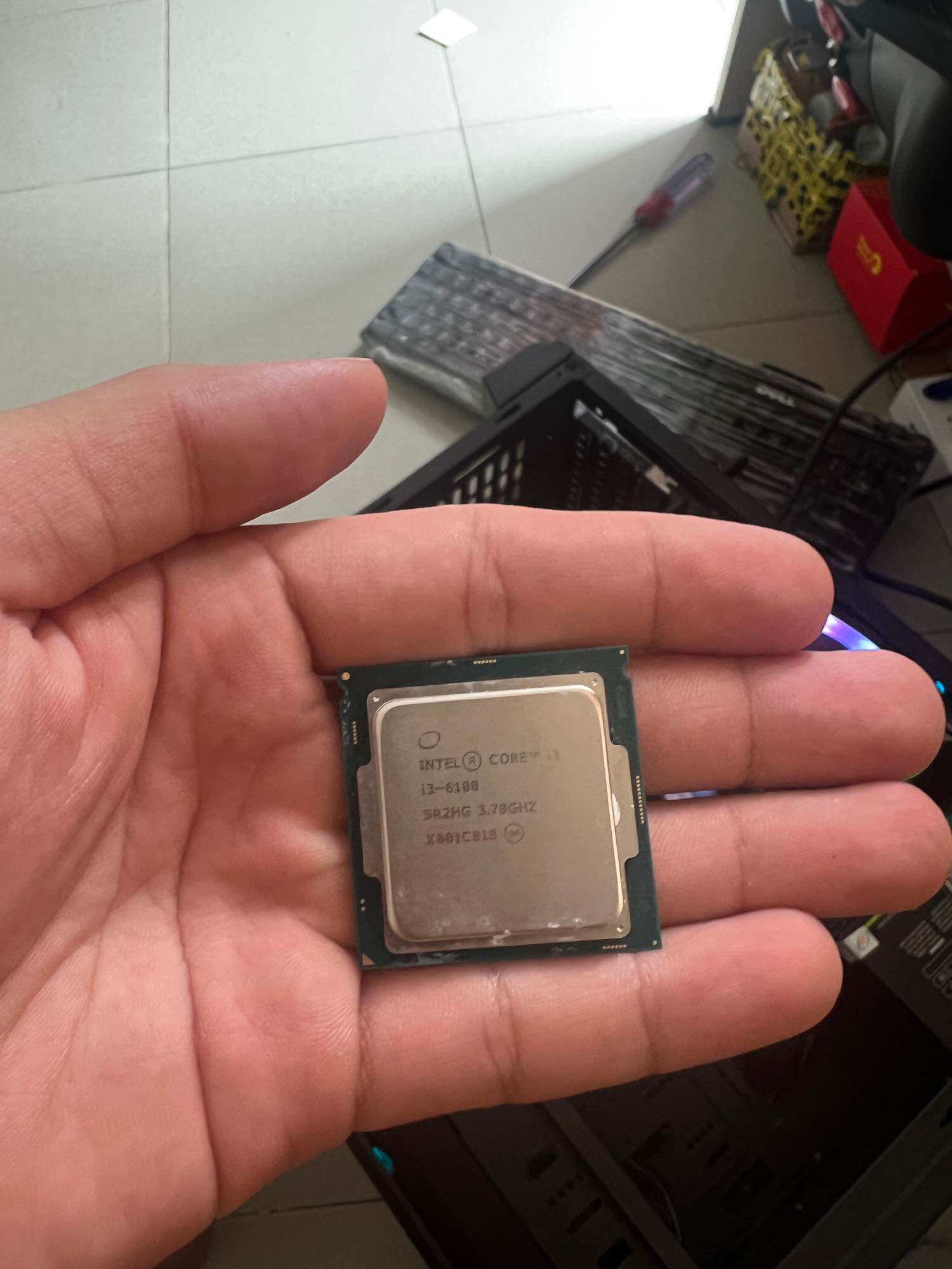 Cpu i3-6100 chính hãng tặng kèm keo tản nhiệt