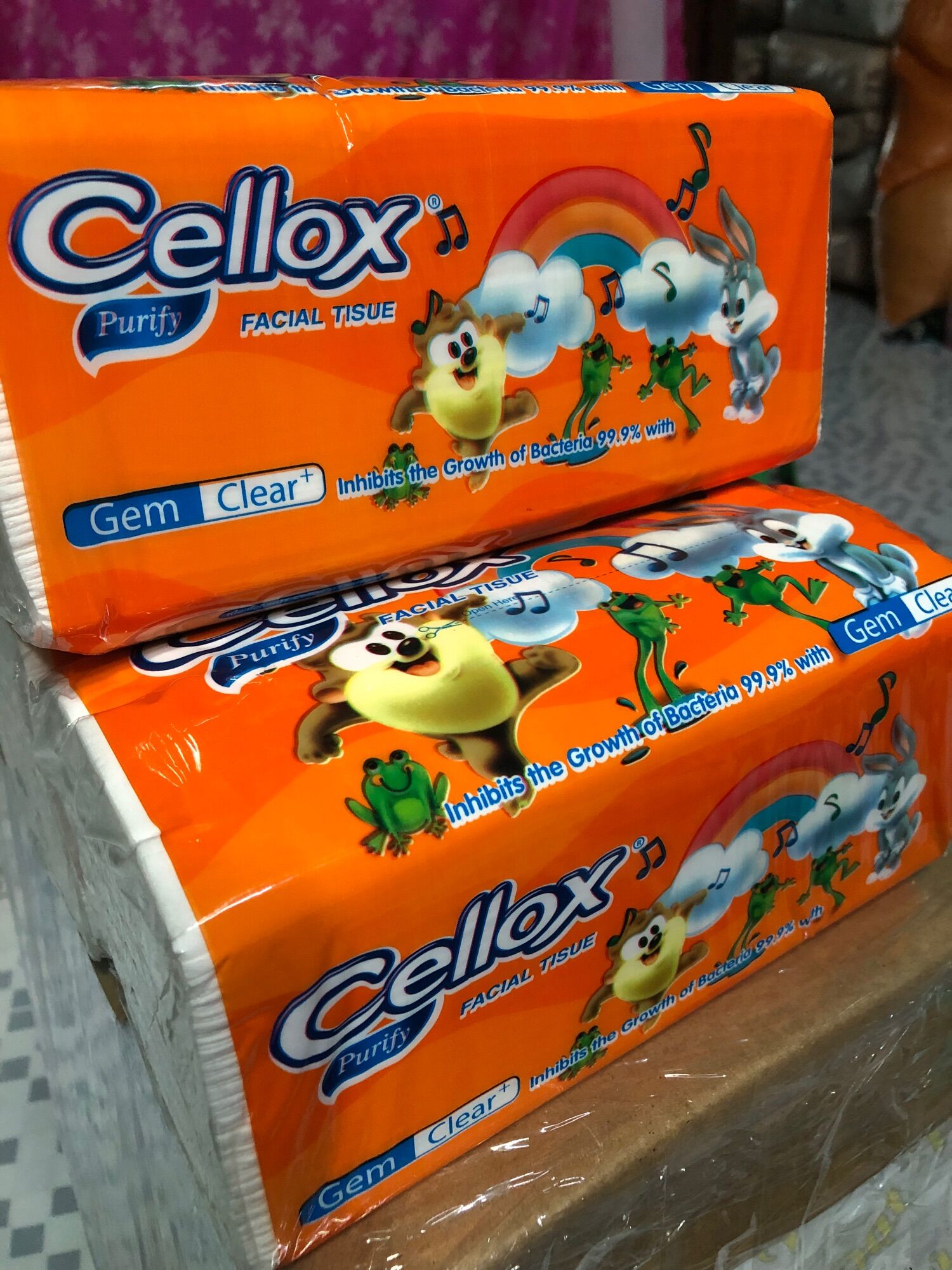 Khăn giấy lụa rút Cellox mềm mịn 260tờ