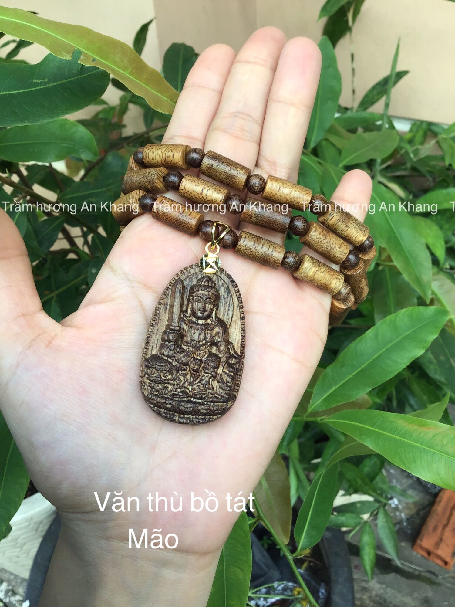 Dây chuyền mặt phật bản mệnh trầm