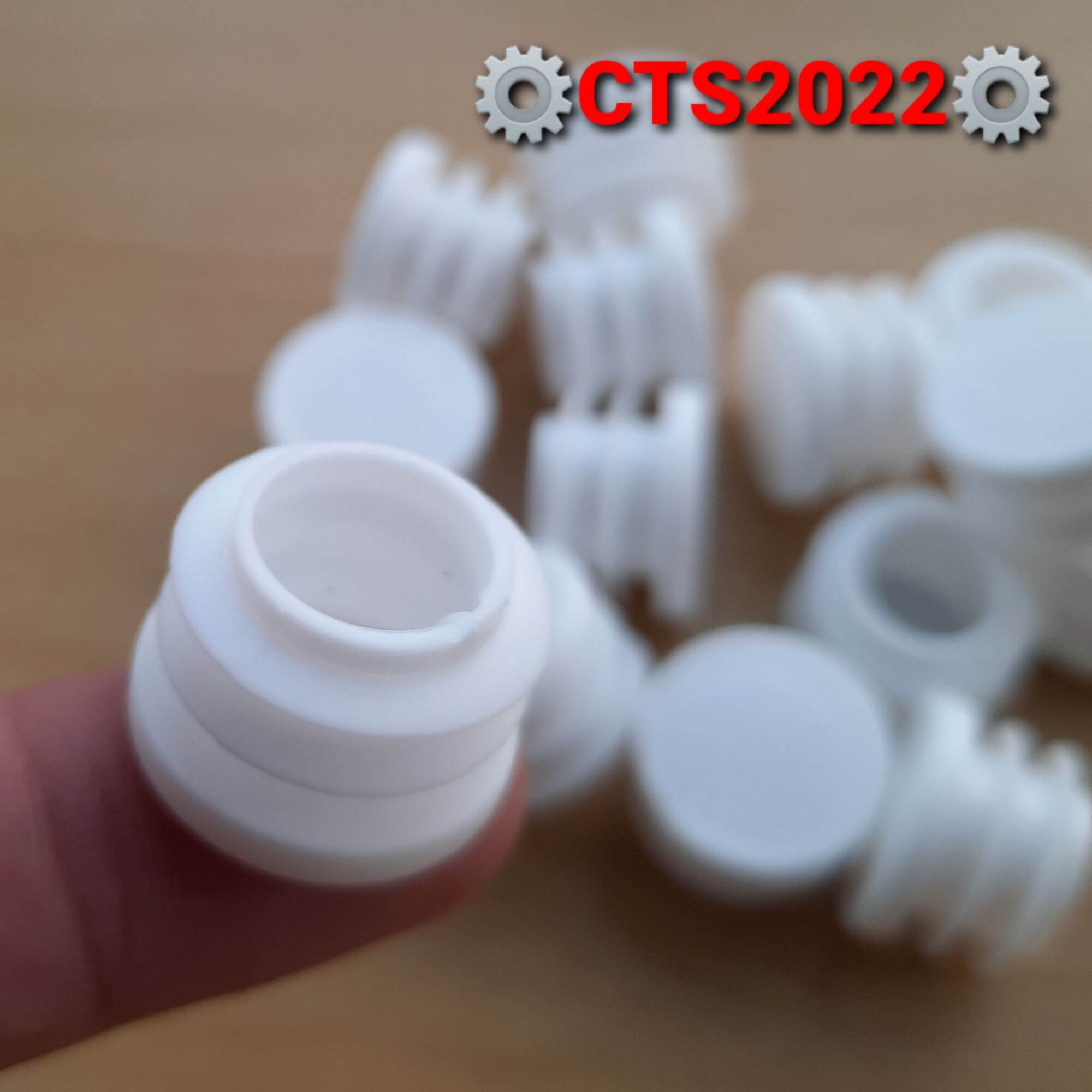 Set 4 nút nhựa màu trắng bịt đầu ống phi 19mm