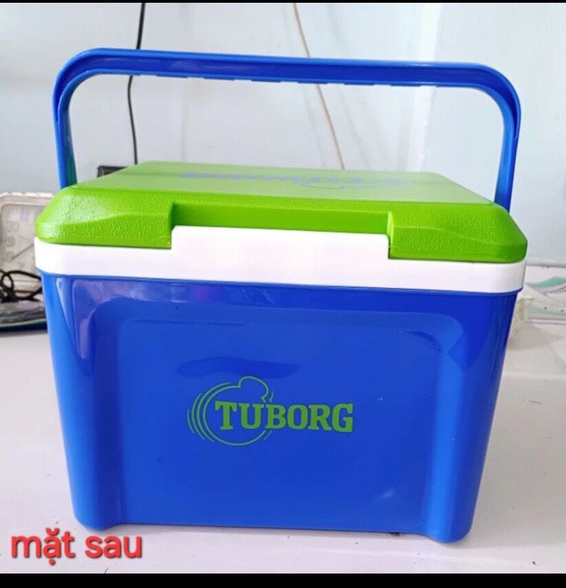 thùng đá mini 6 lít ( ngẩu nhiên)