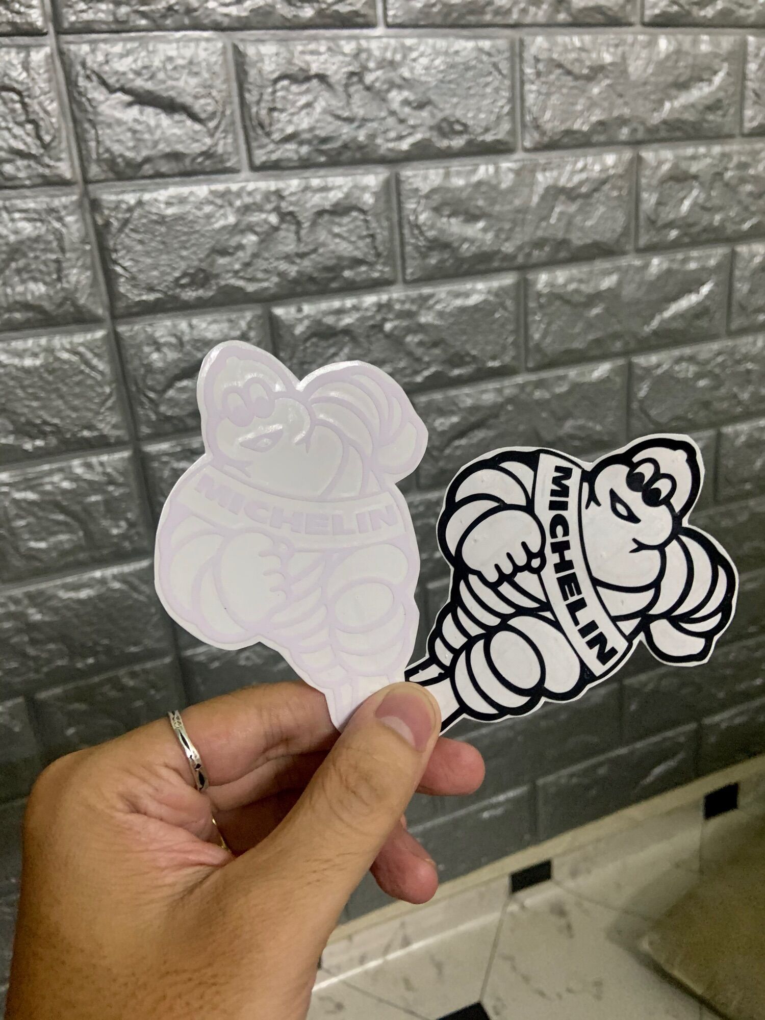 Tem logo Michelin