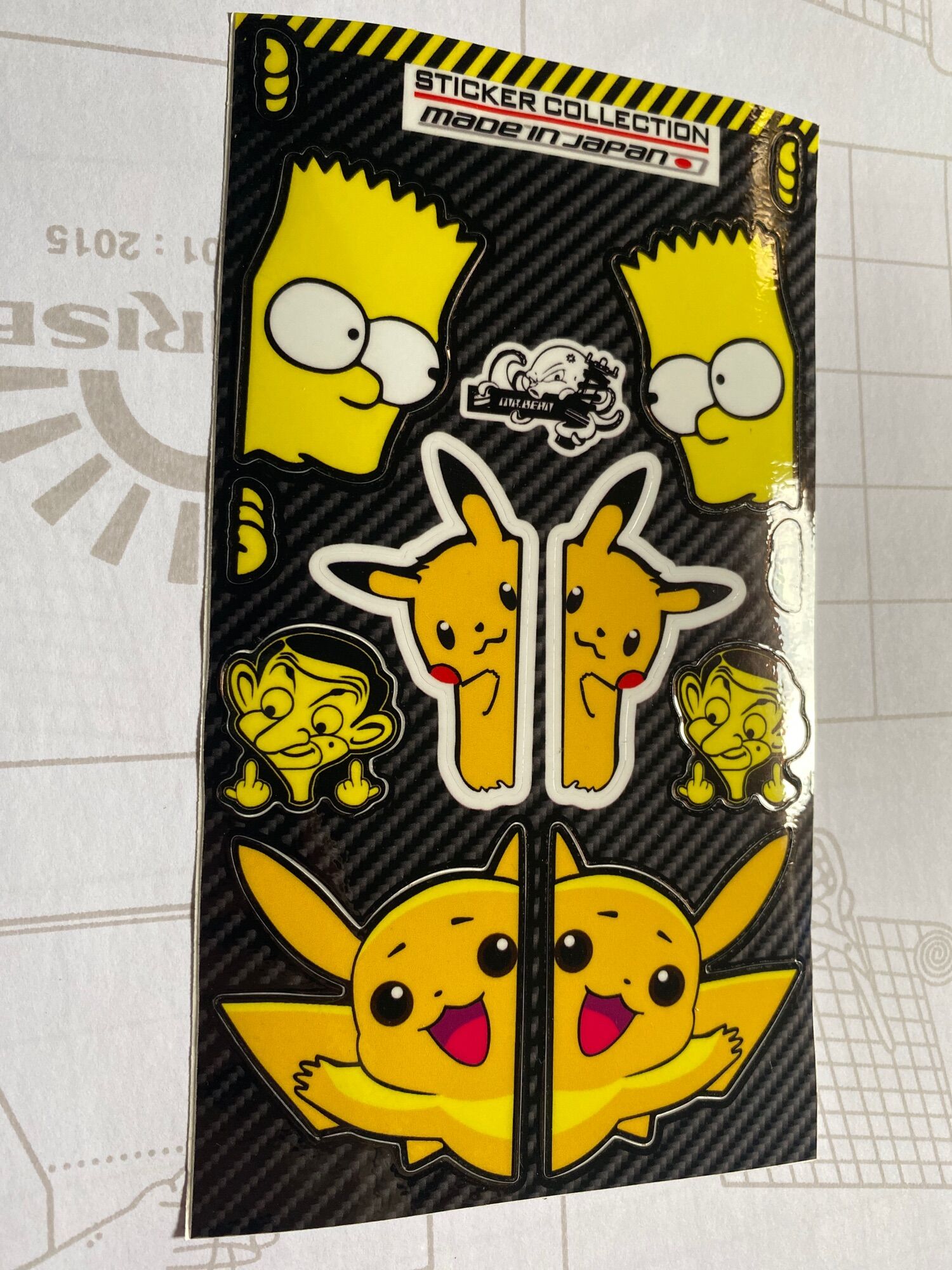 Tem logo 10 x18 Simpson  PIKachu