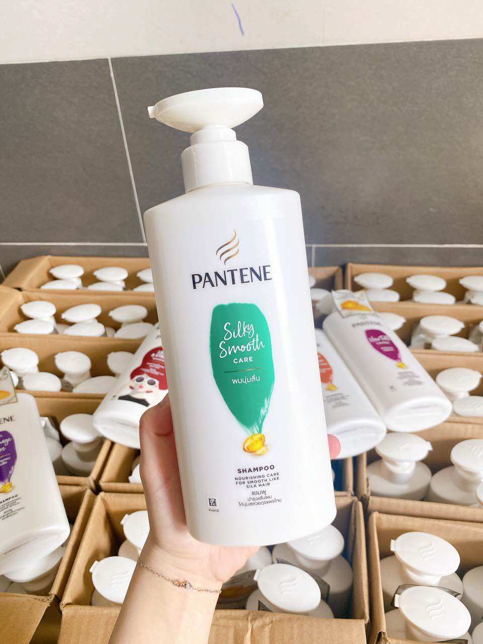Dầu gội pantene Silky Smooth