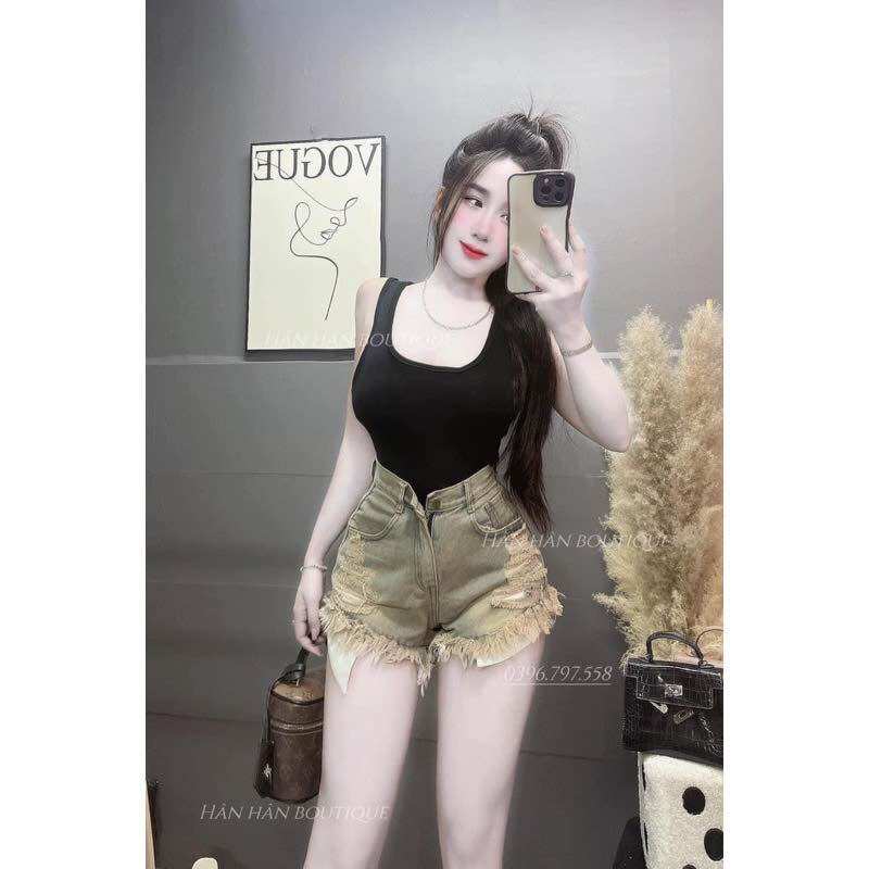 Quần short jean nhiều nút