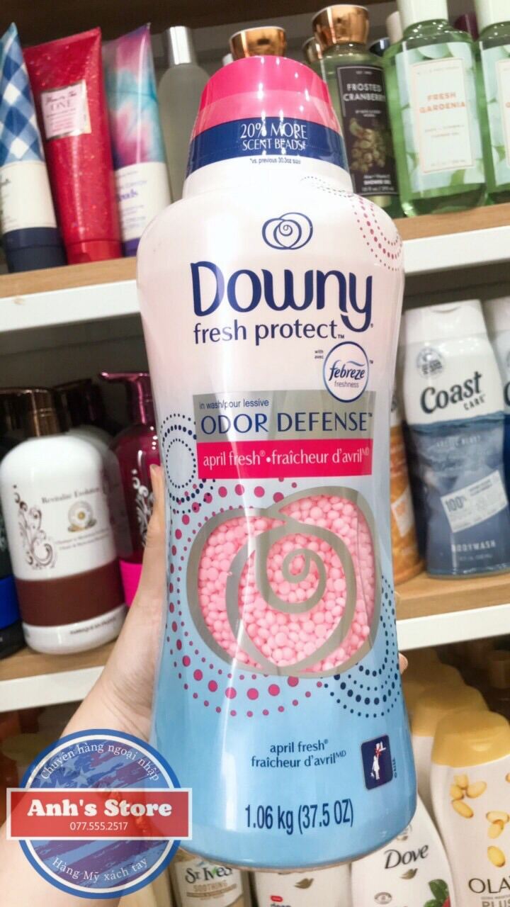Hạt xả vải Downy Fresh Protect màu hồng 1.06kg của Mỹ