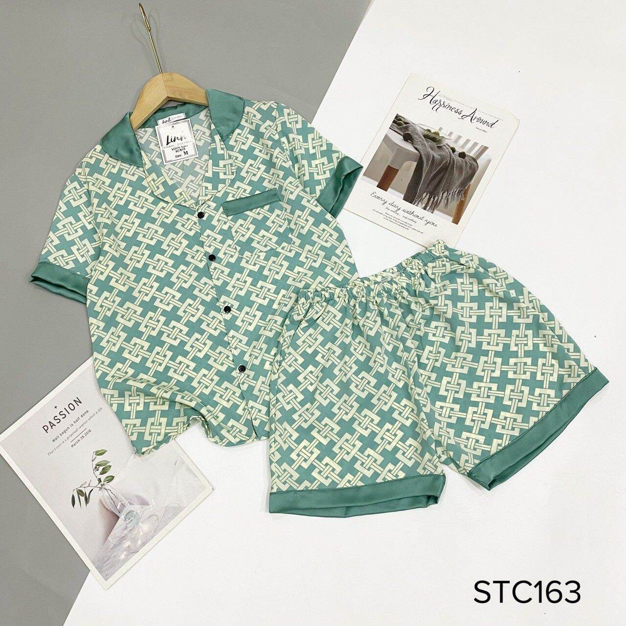 Bộ pijama đùi lụa mango cao cấp có size