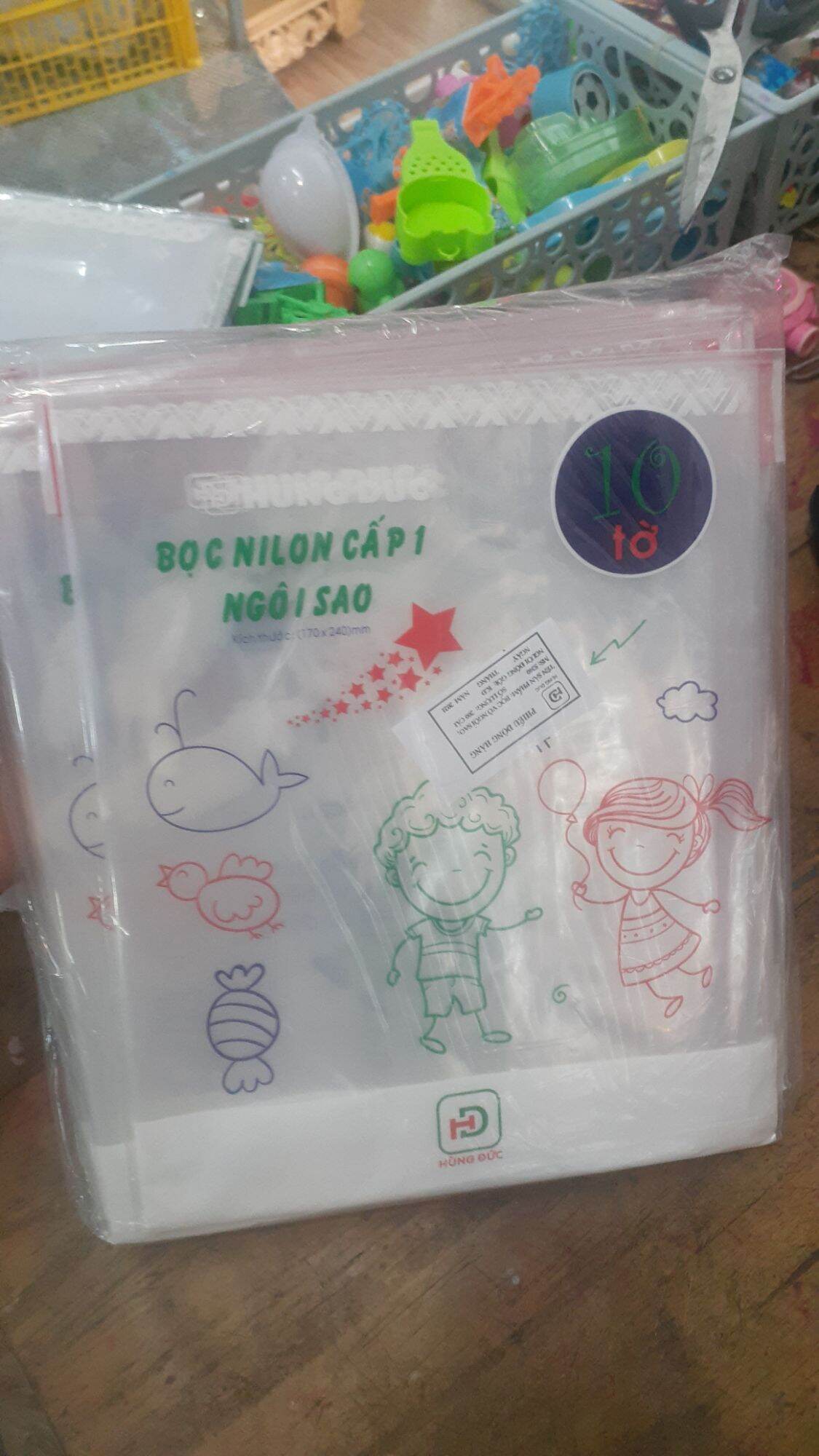 Bọc vở oly và sách giáo khoa cấp nilon Hùng Đức