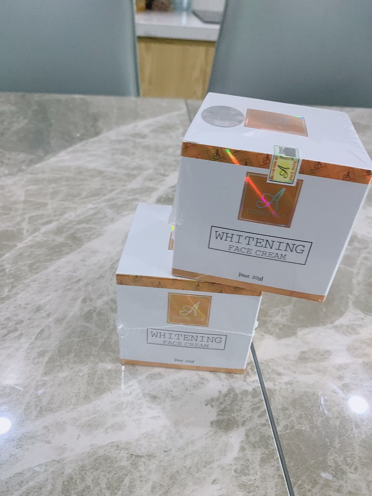 kem dưởng mặt face pháp