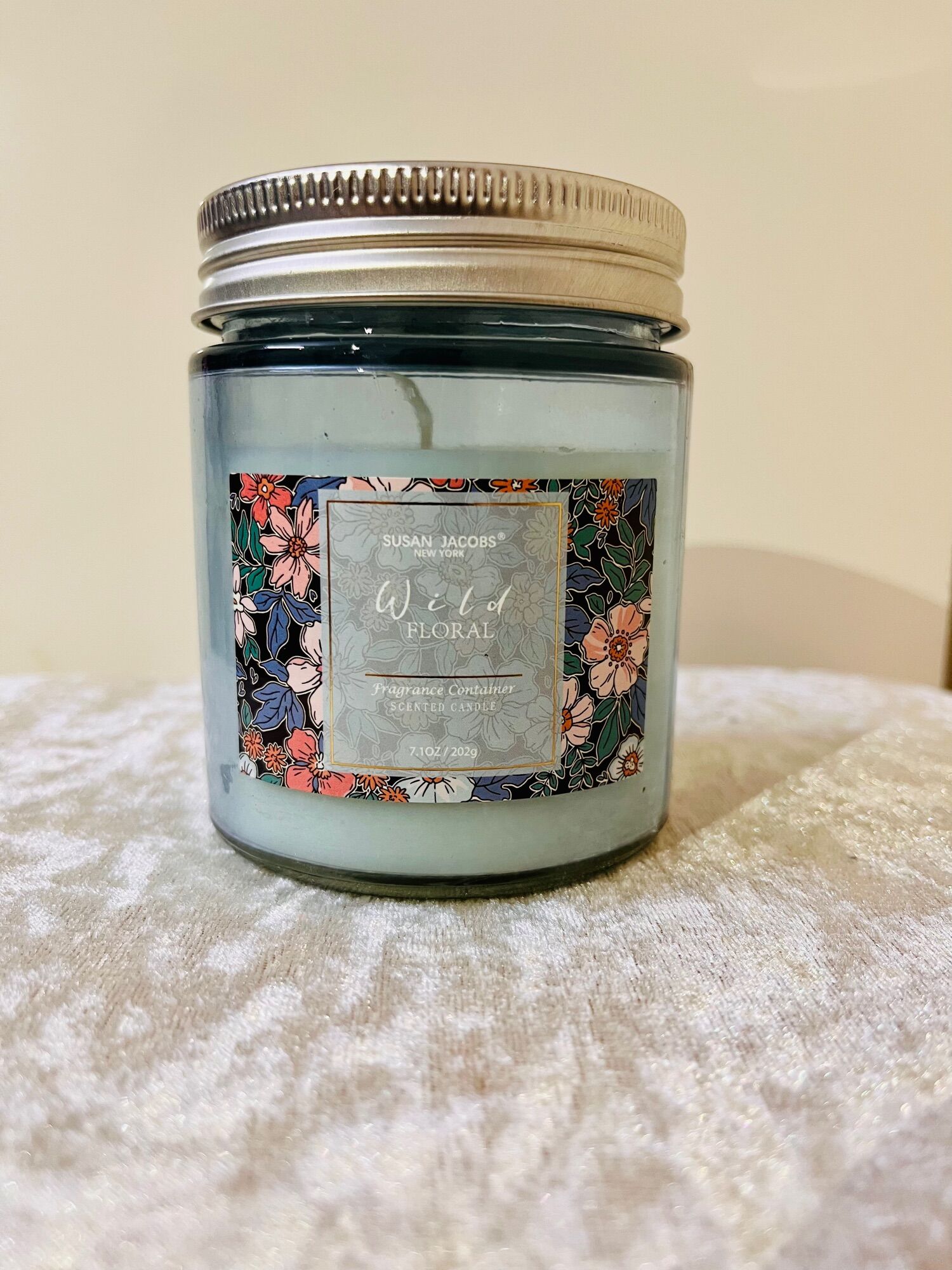 Nến thơm Susan Jacobs hương Wild Floral- 1 bấc- 200gr 7oz