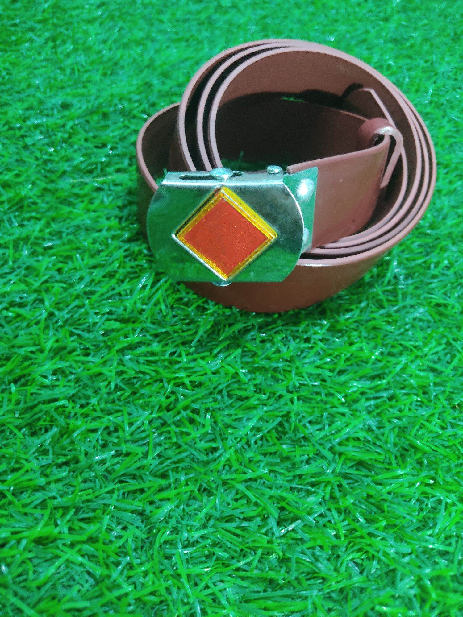 Dây thắt lưng nhựa đỏ