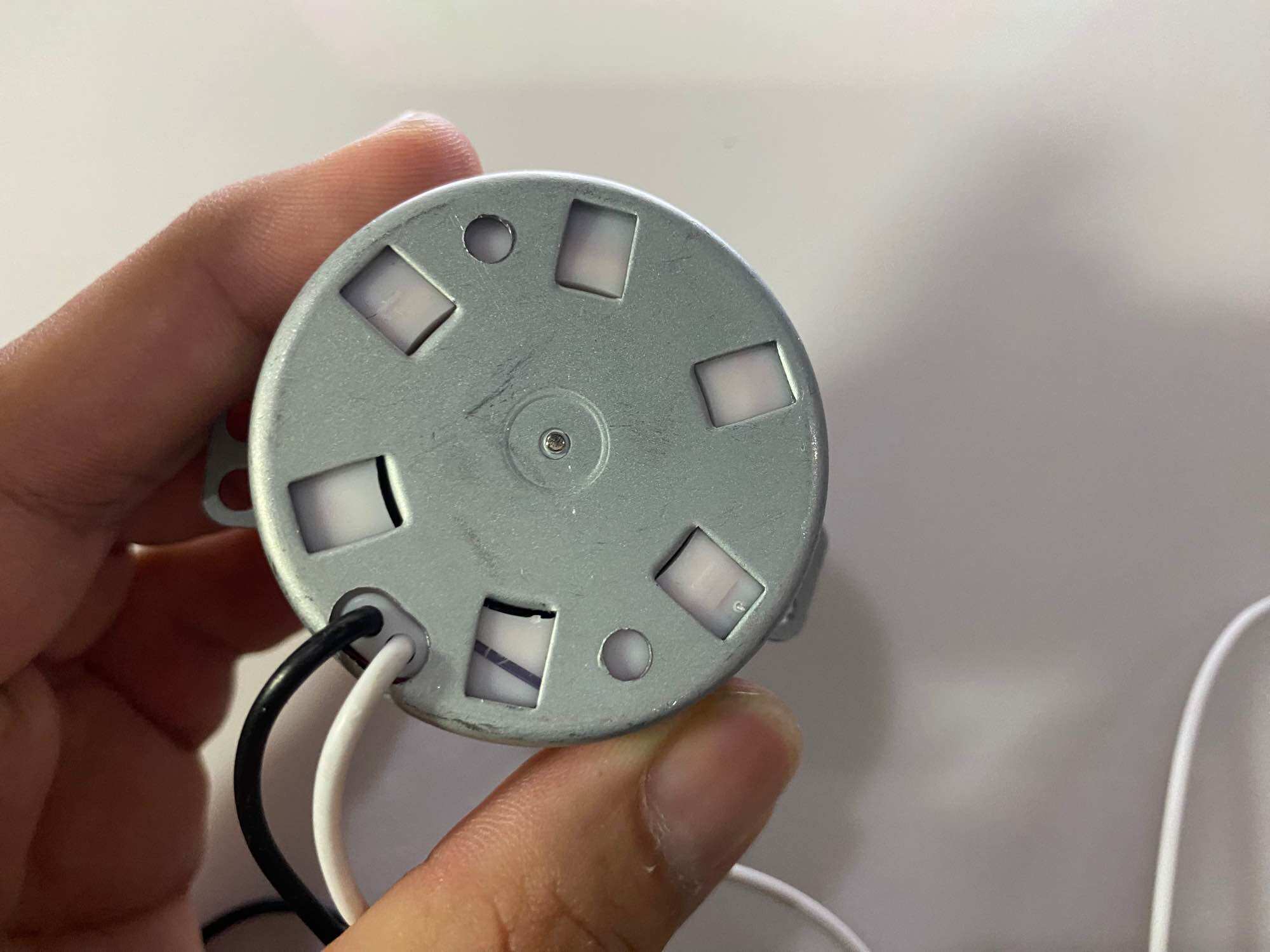 Motor đảo chiều quạt 220v.