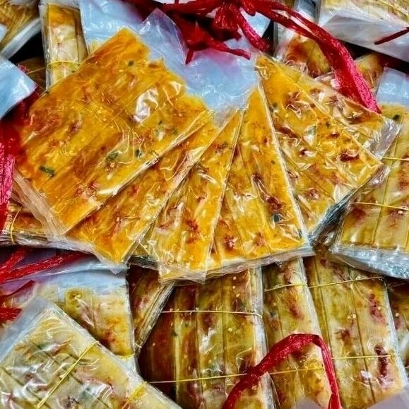 10 gói bánh tráng dẻo cuộn hành phi + khô gà + khô bò