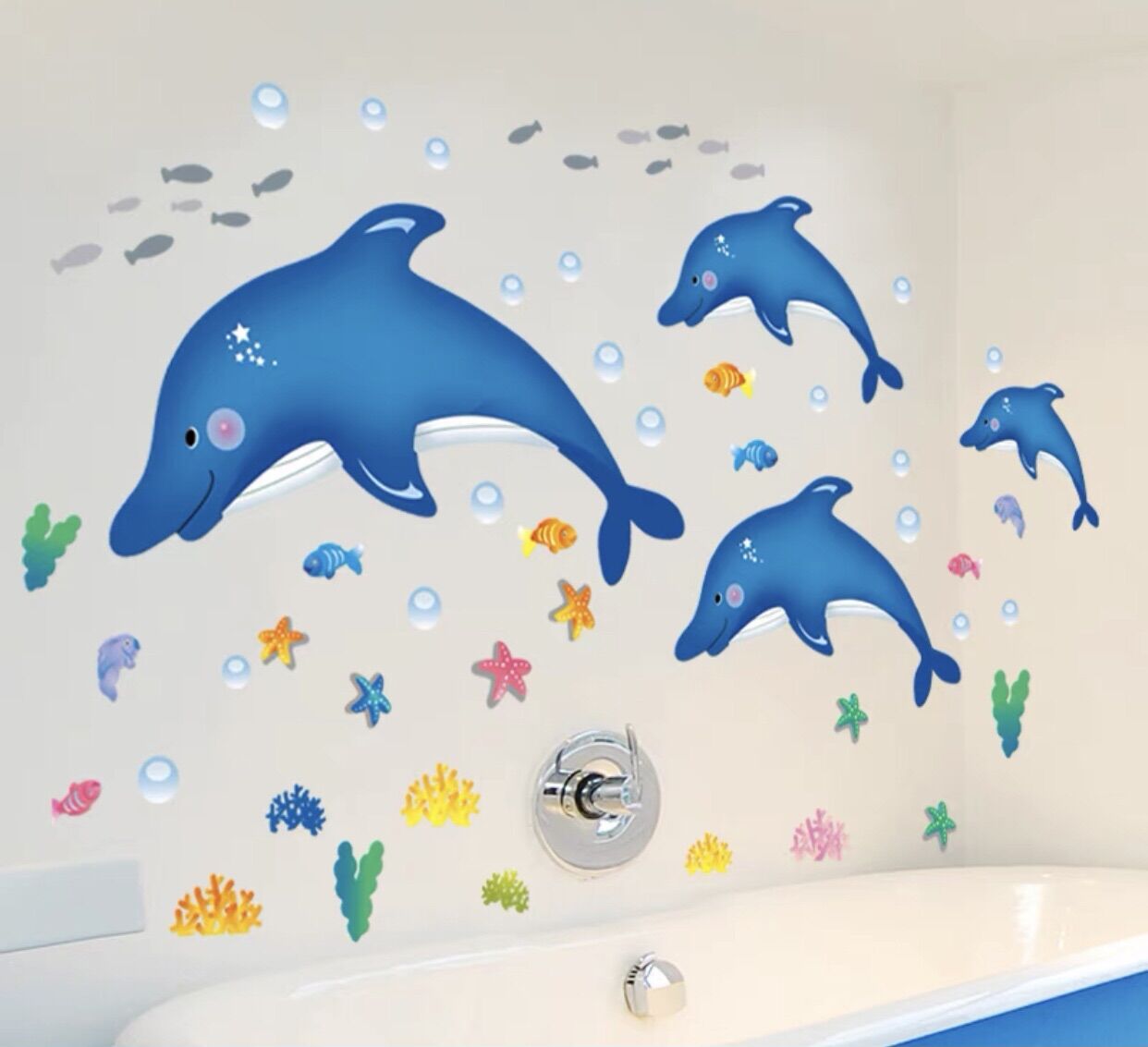 Tranh dán tường, Decal dán tường đàn cá heo dễ thương, trang trí phòng tắm