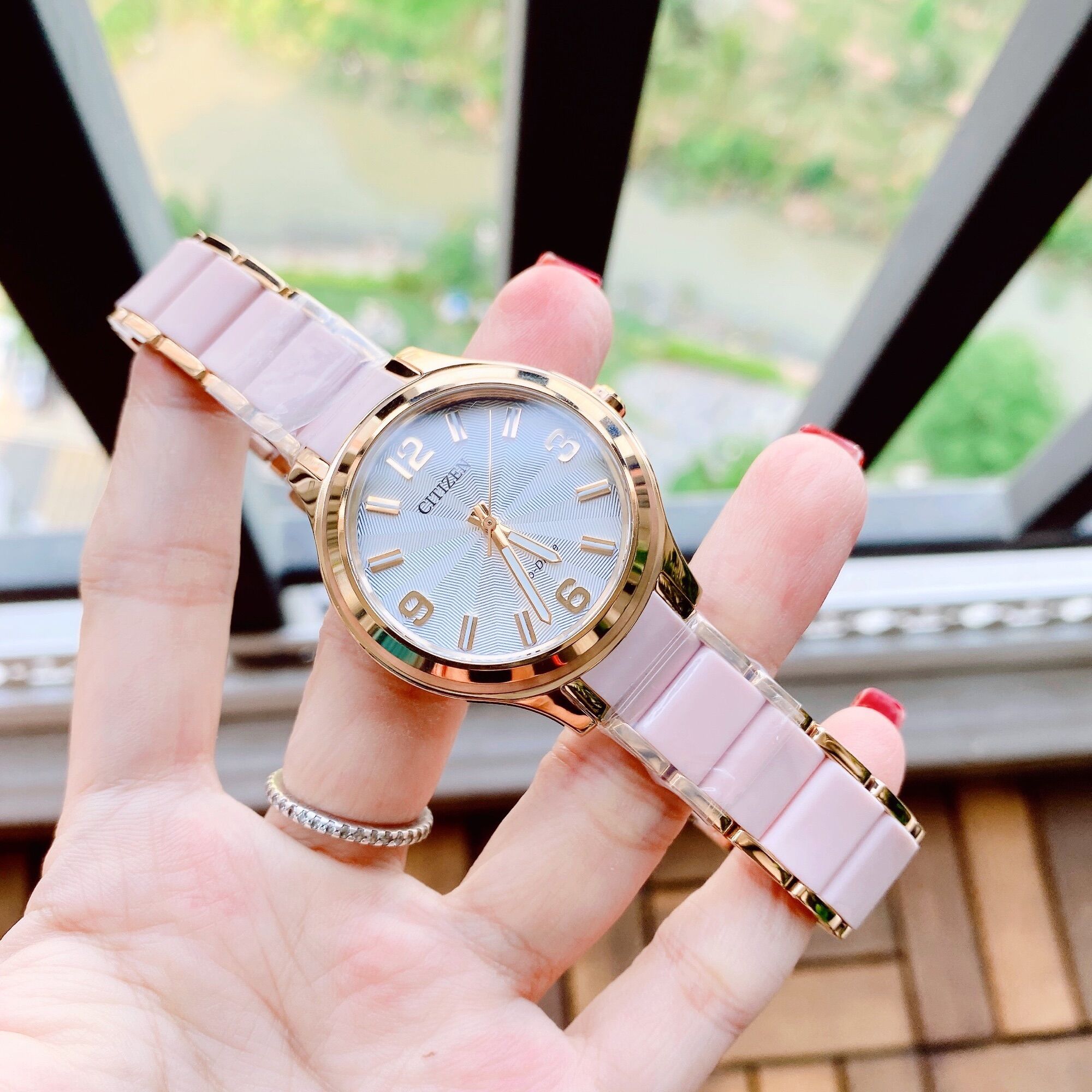 Đồng Hồ Nữ Citizen