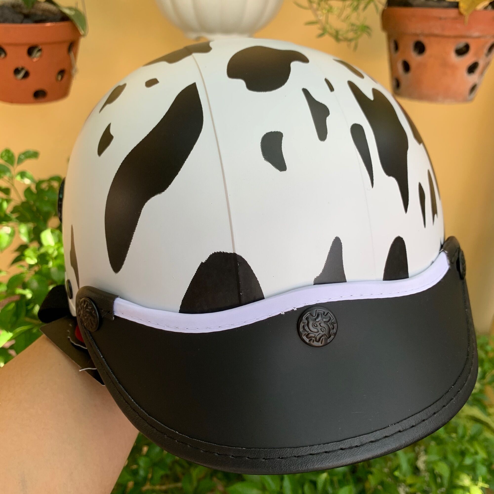 Nón bảo hiểm nhúng sơn carbon  bò sữa { HOT 🌸TREND }