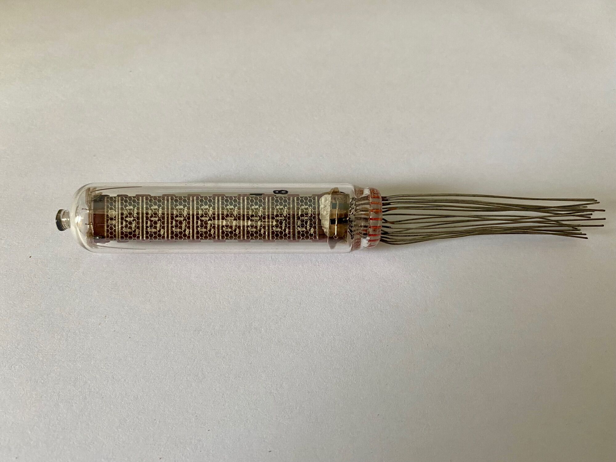 Bóng đèn điện tử VFD IV-21