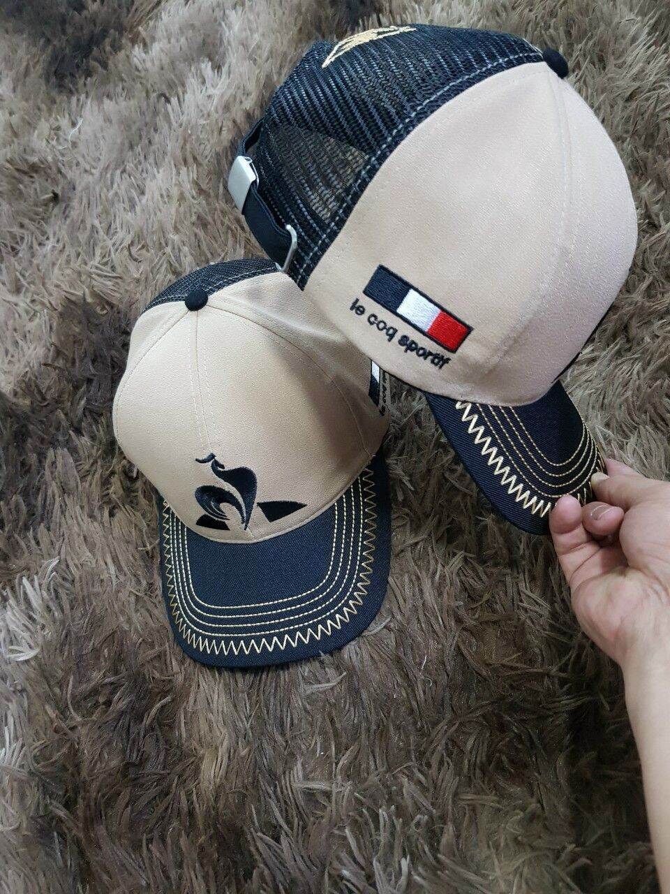 Mũ nón thời trang cao cấp con gà đen