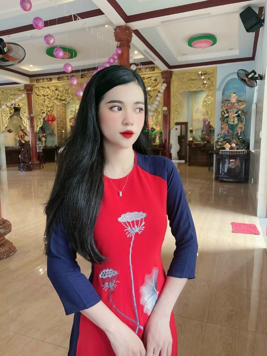 Đồ lam đi chùa - mẫu áo dài 4 tà đũi