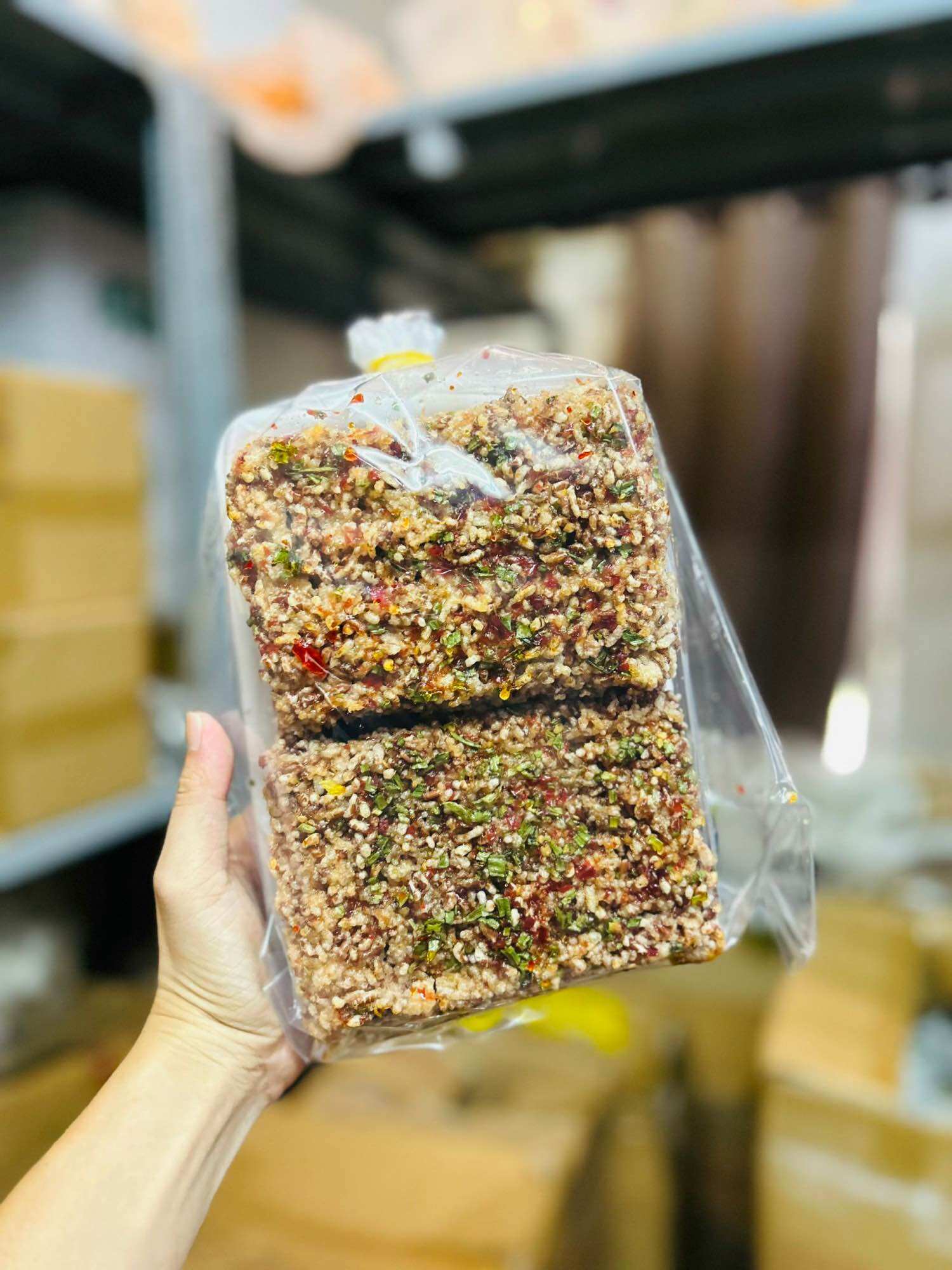 Cơm cháy gạo lứt mắm hành 500gr
