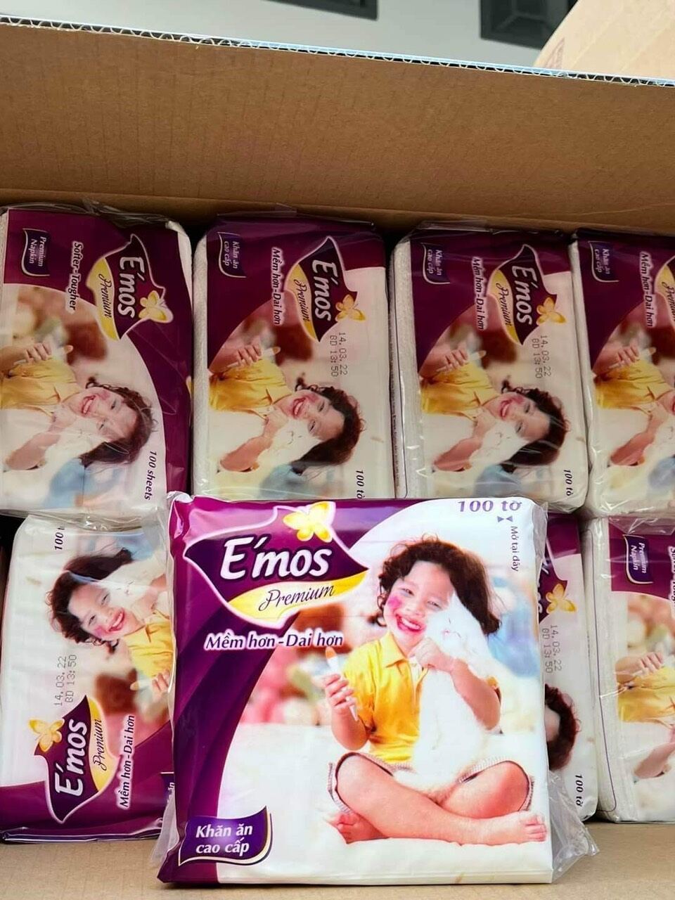 Giấy ăn lụa emos premium 100 tờ