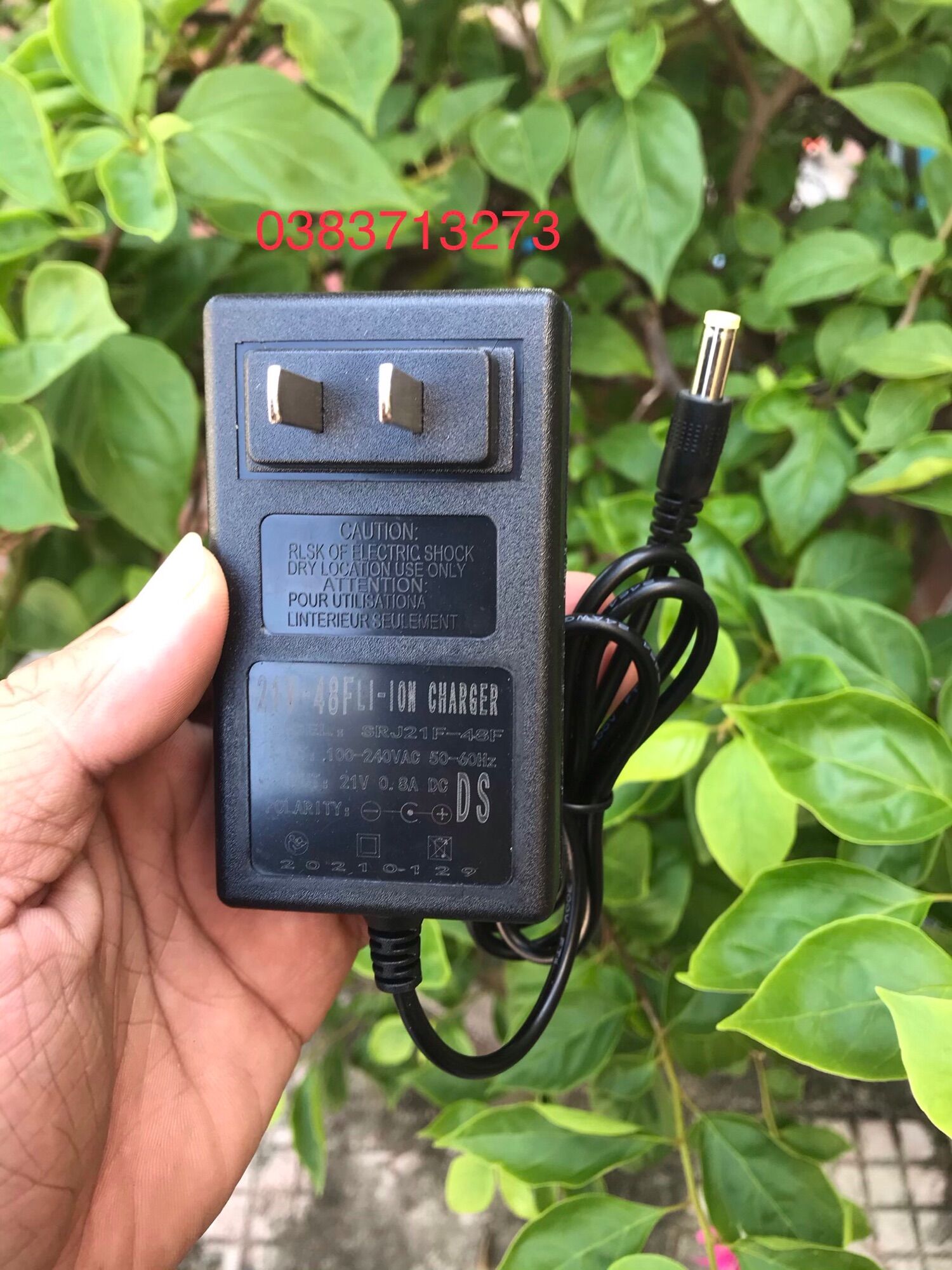 sạc pin 26v-21v dùng cho máy khoan pin 18v-21v-24v-26v-36v-66v 5cell